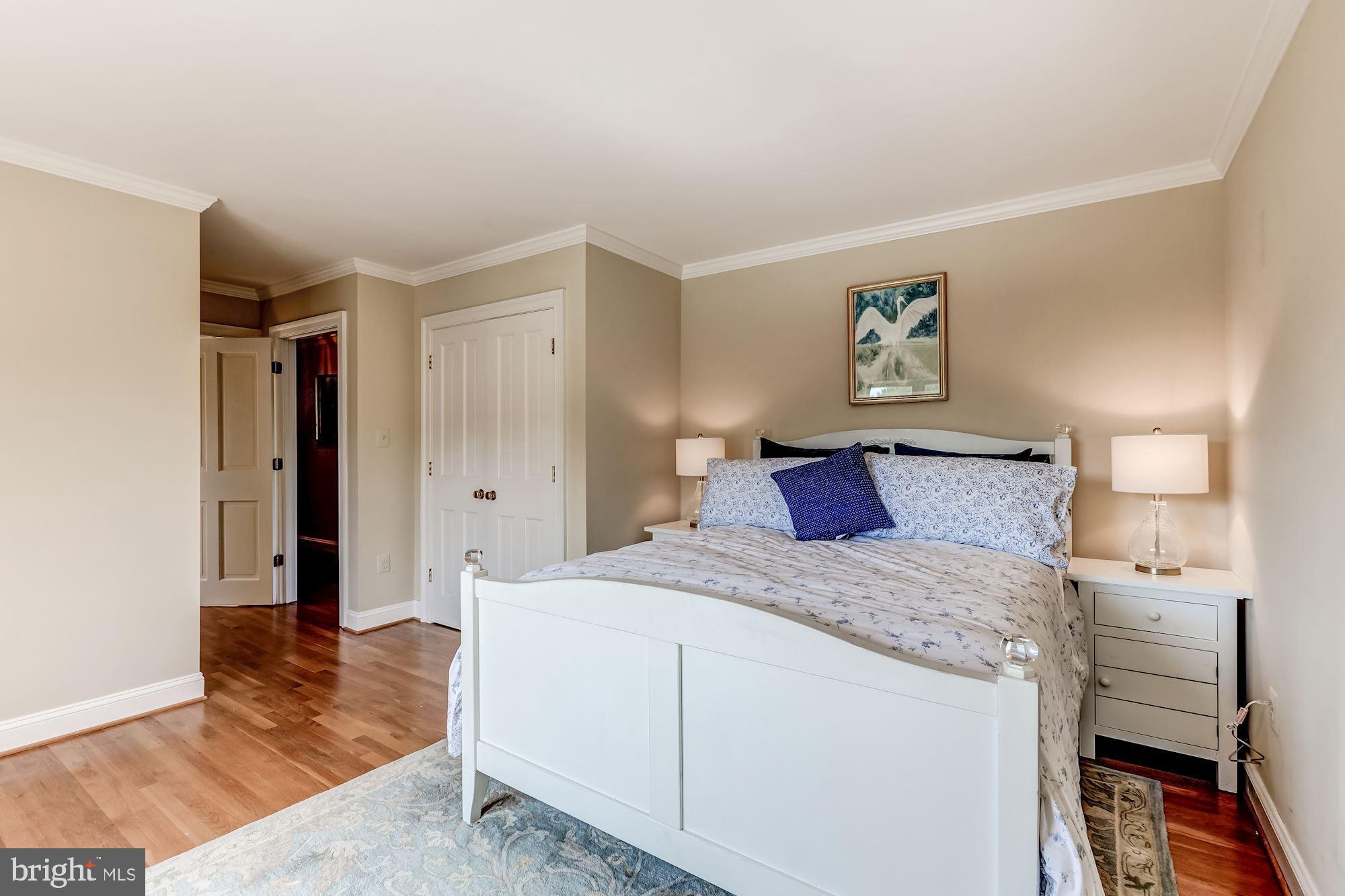 PHILOMONT - Residential