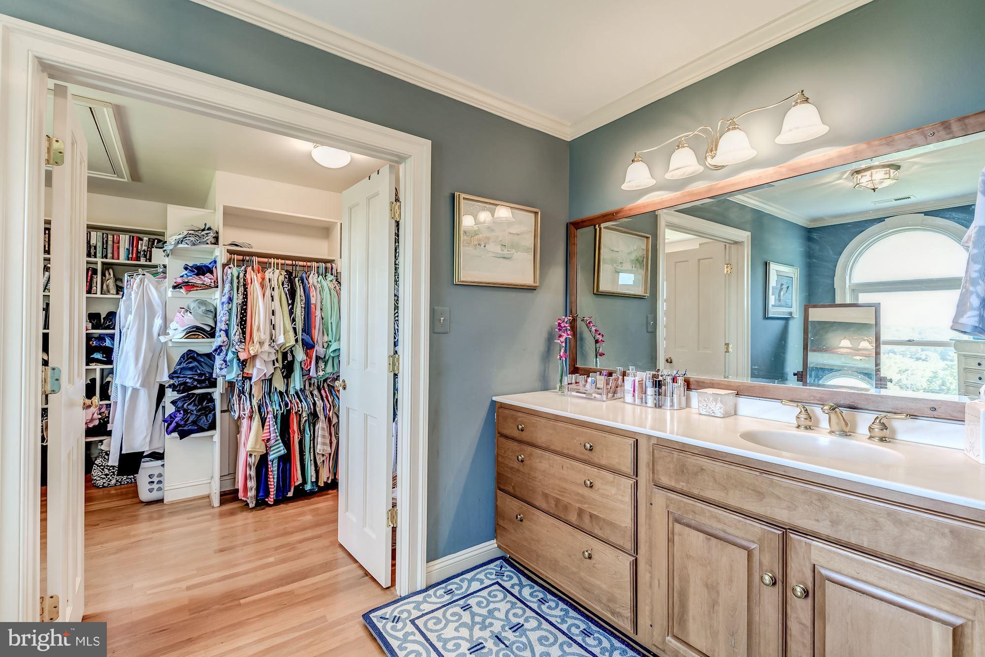 PHILOMONT - Residential