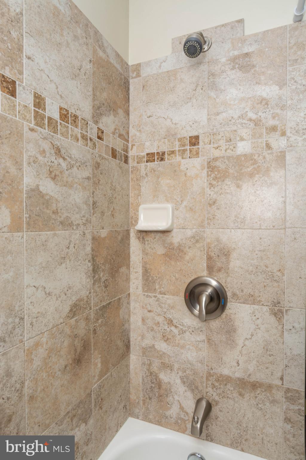 WILLOWDALE - Residential