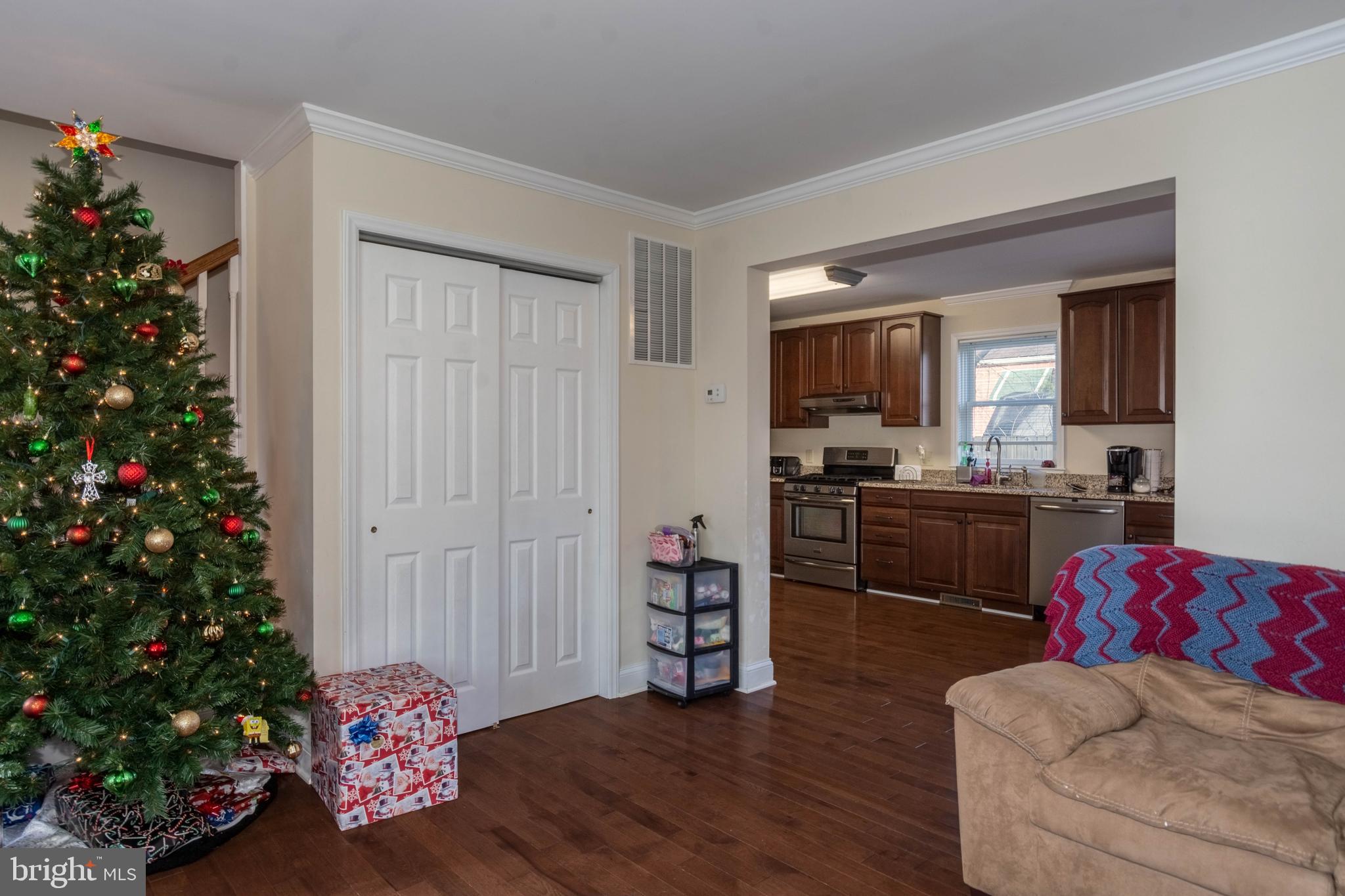 WILLOWDALE - Residential