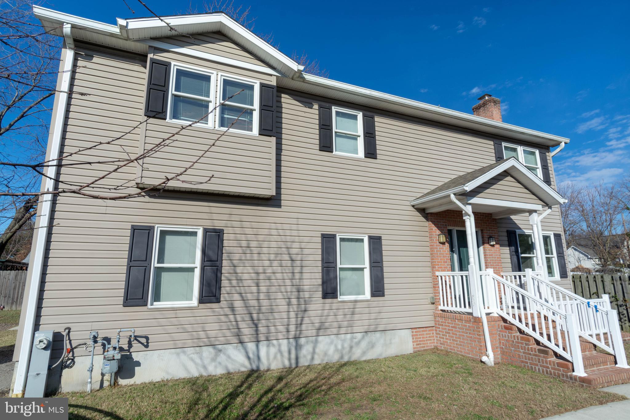 WILLOWDALE - Residential