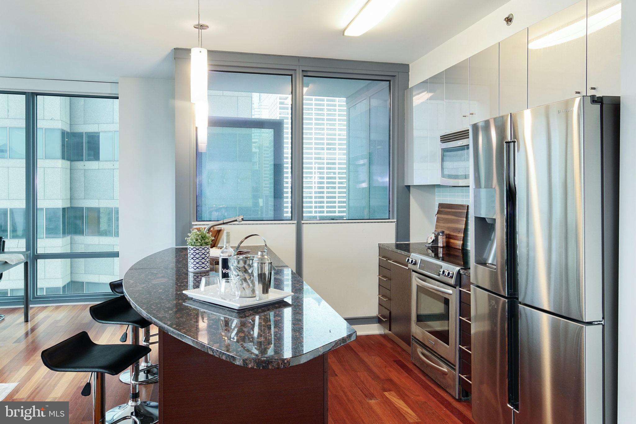 RITTENHOUSE SQUARE - Residential