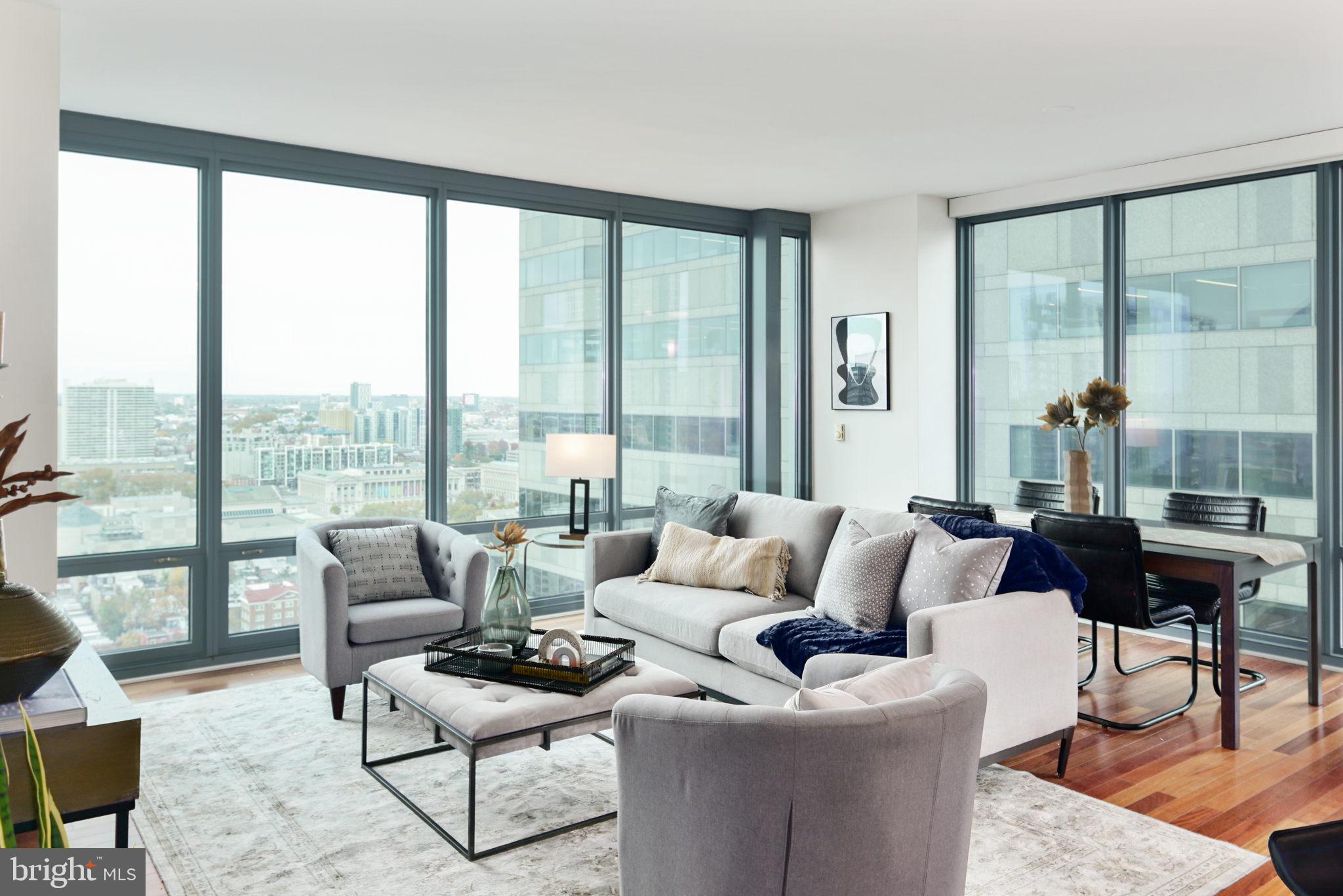 RITTENHOUSE SQUARE - Residential