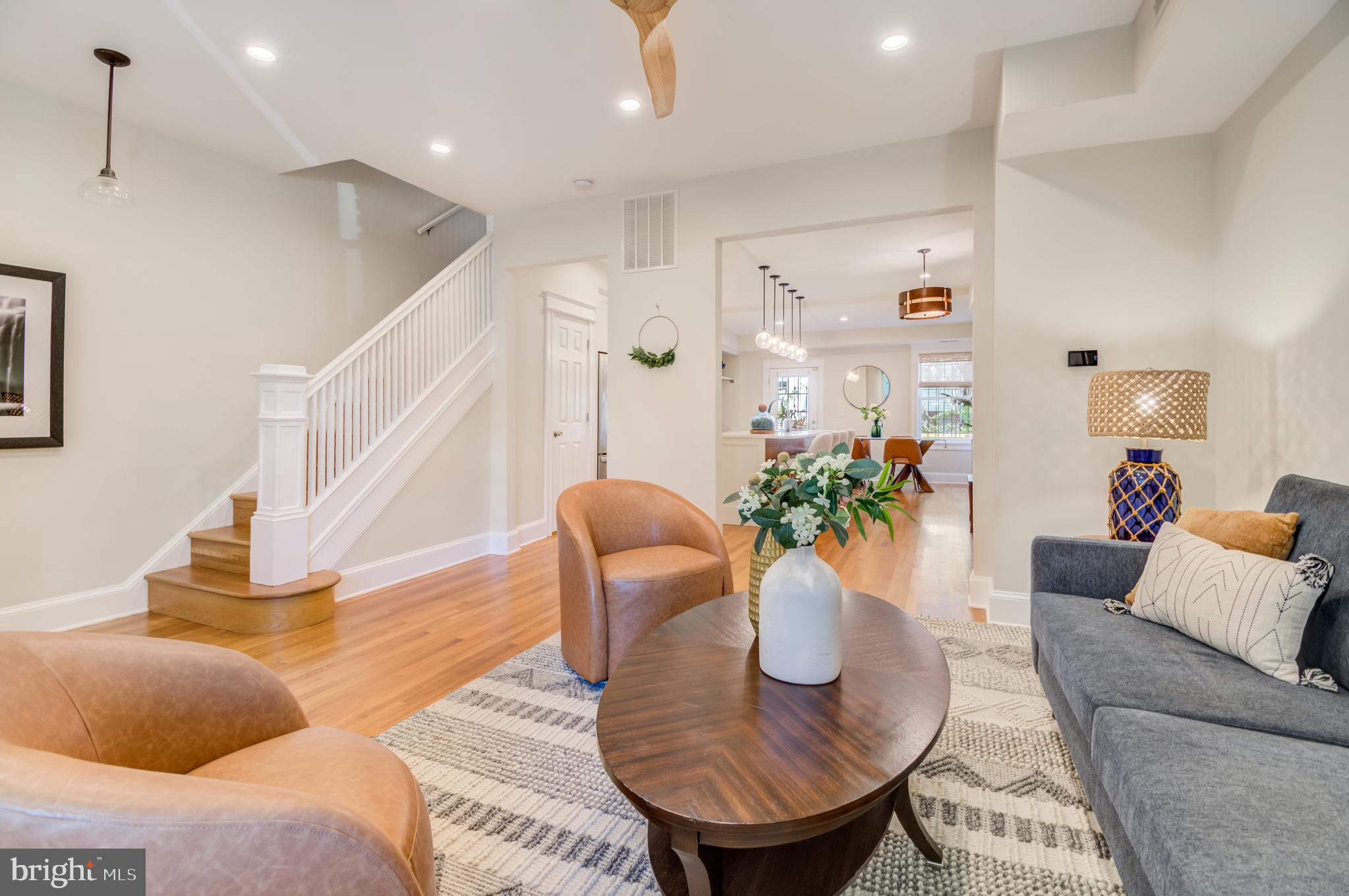 1406 ORREN STREET NE