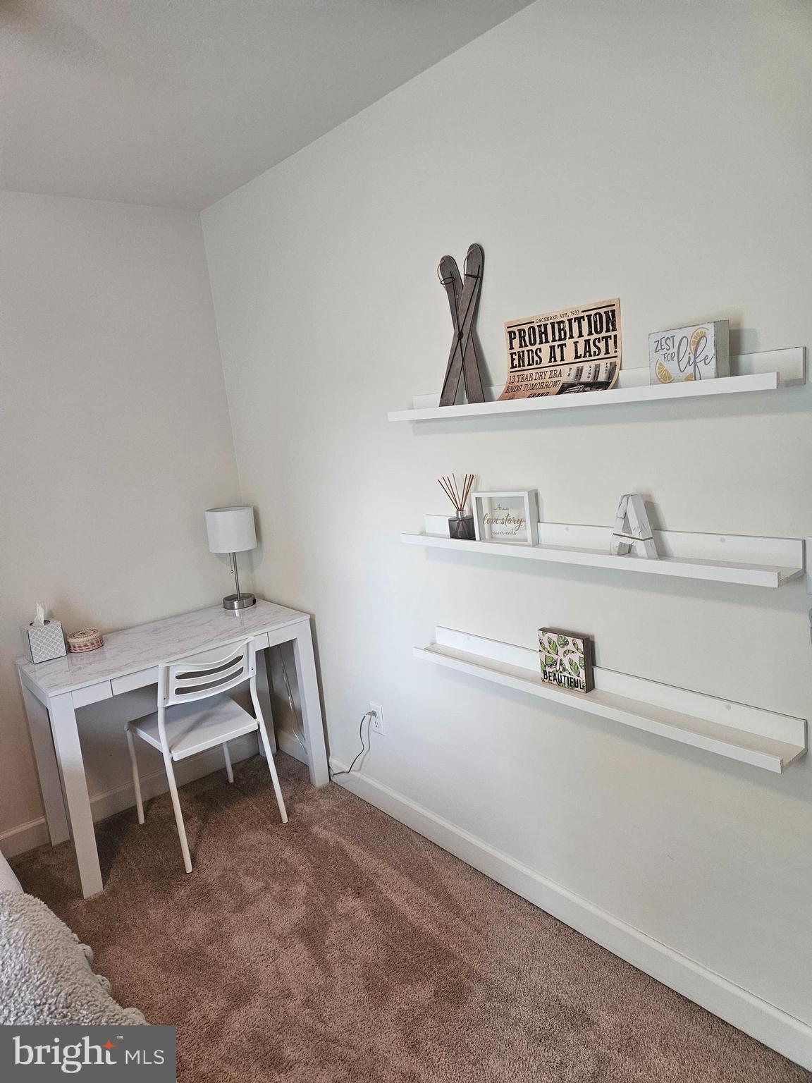 AVALON SHORES - Residential