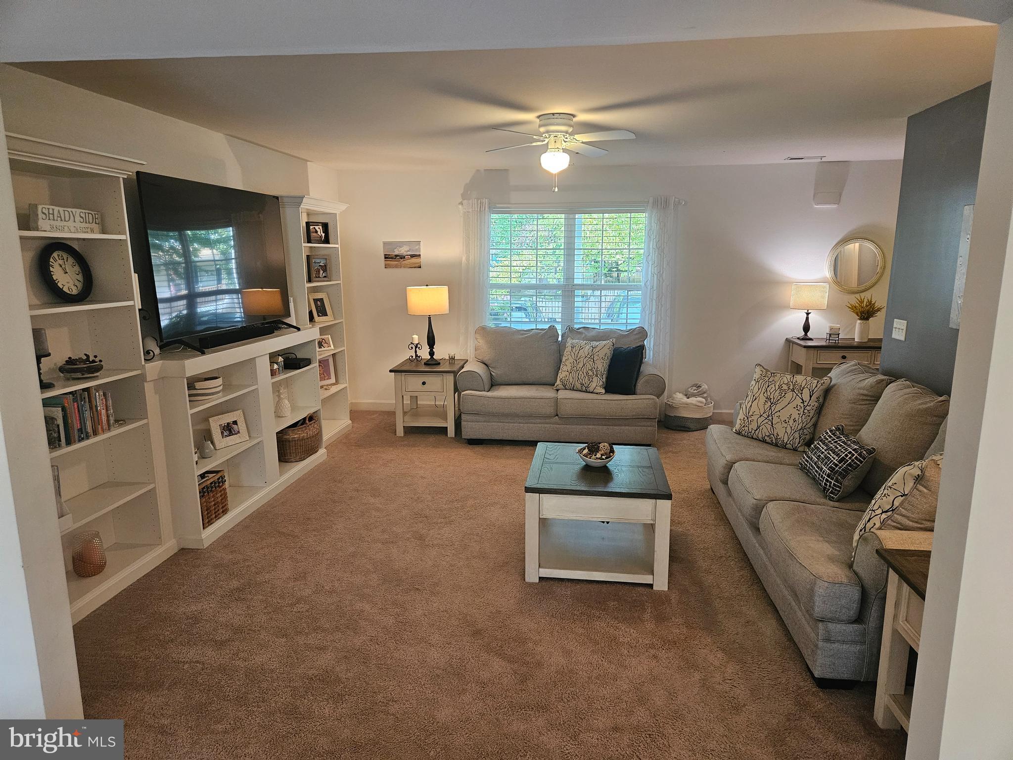 AVALON SHORES - Residential