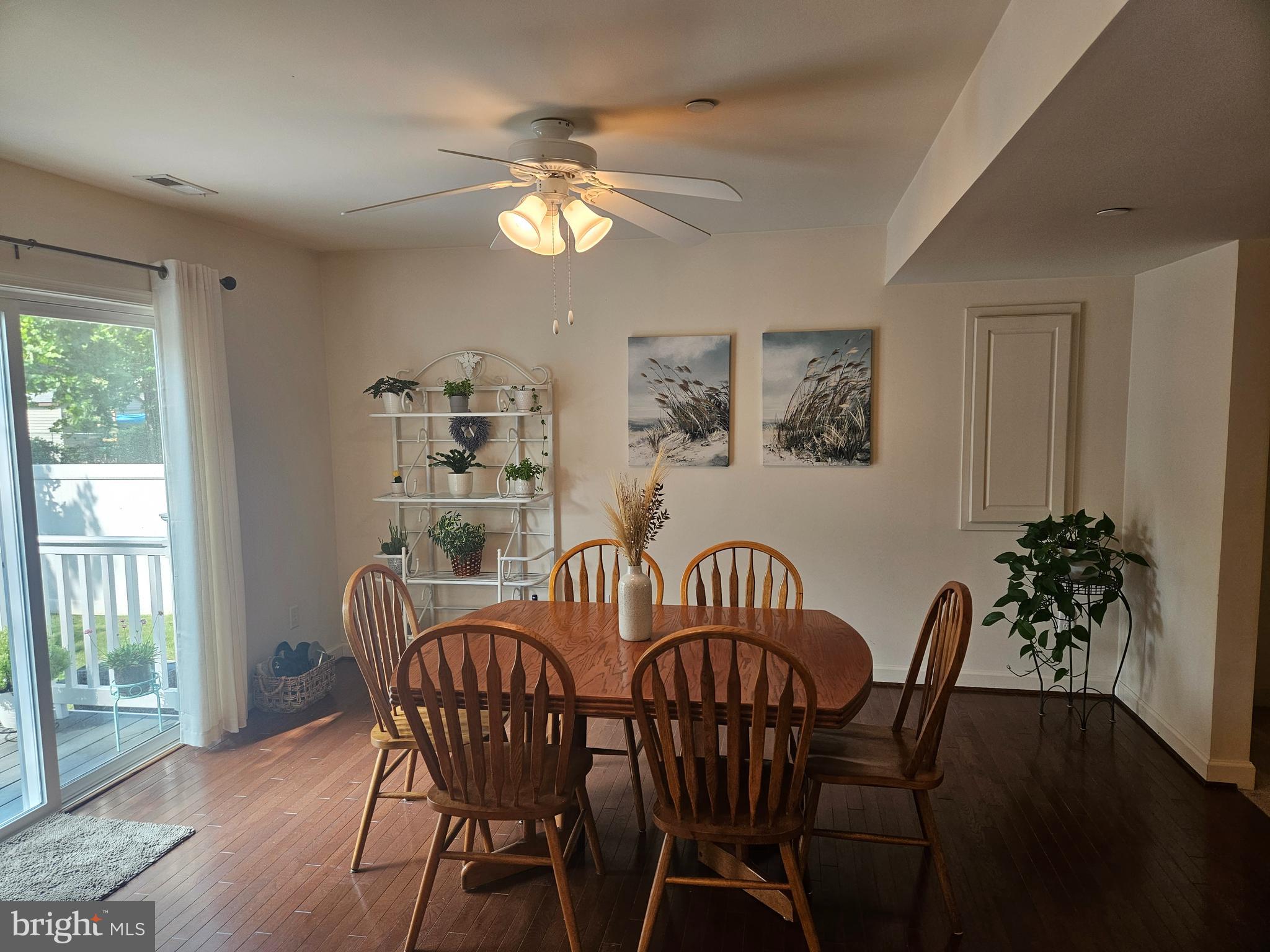 AVALON SHORES - Residential