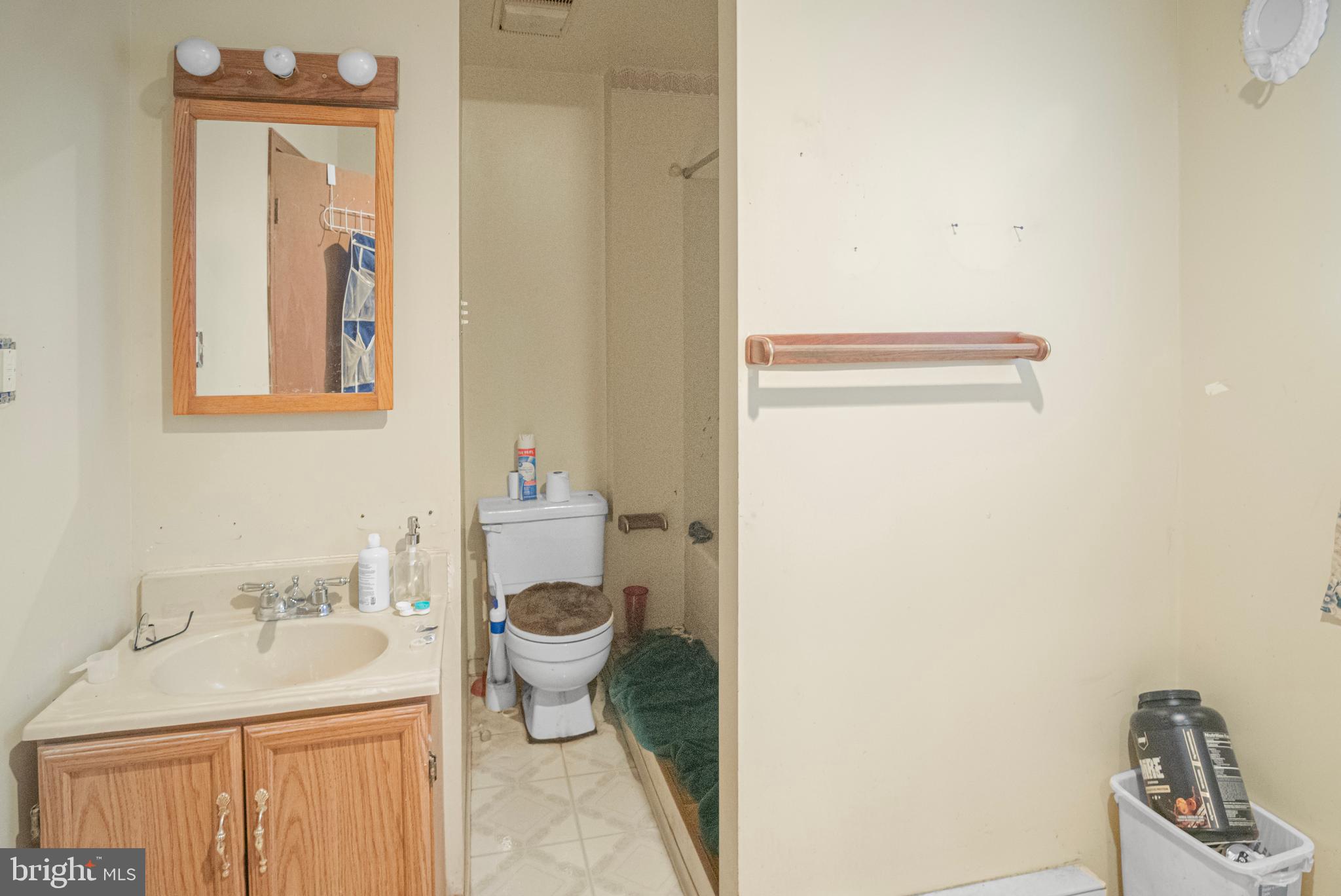 SOUTHWESTERN - Residential