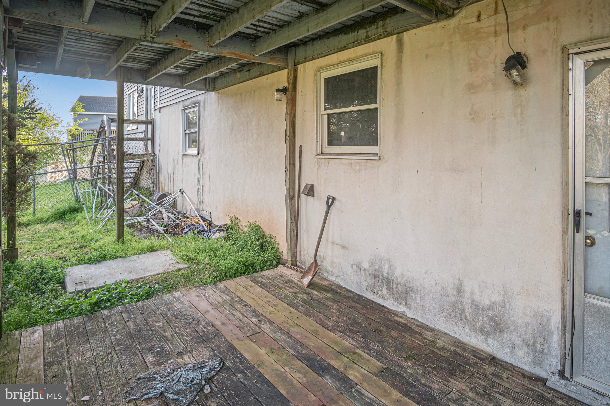 SOUTHWESTERN - Residential