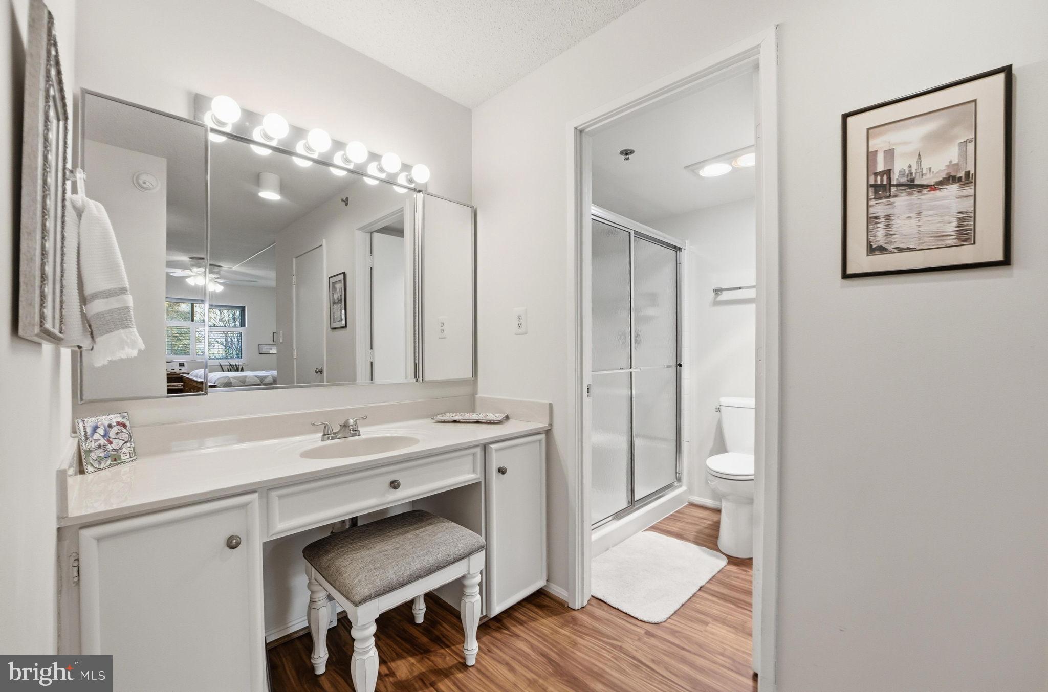 LEISURE WORLD - Residential