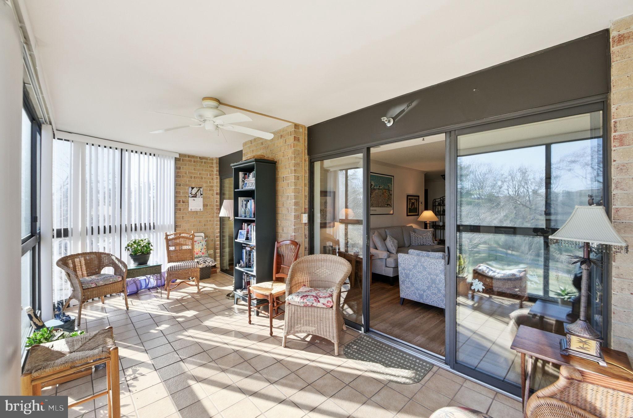 LEISURE WORLD - Residential