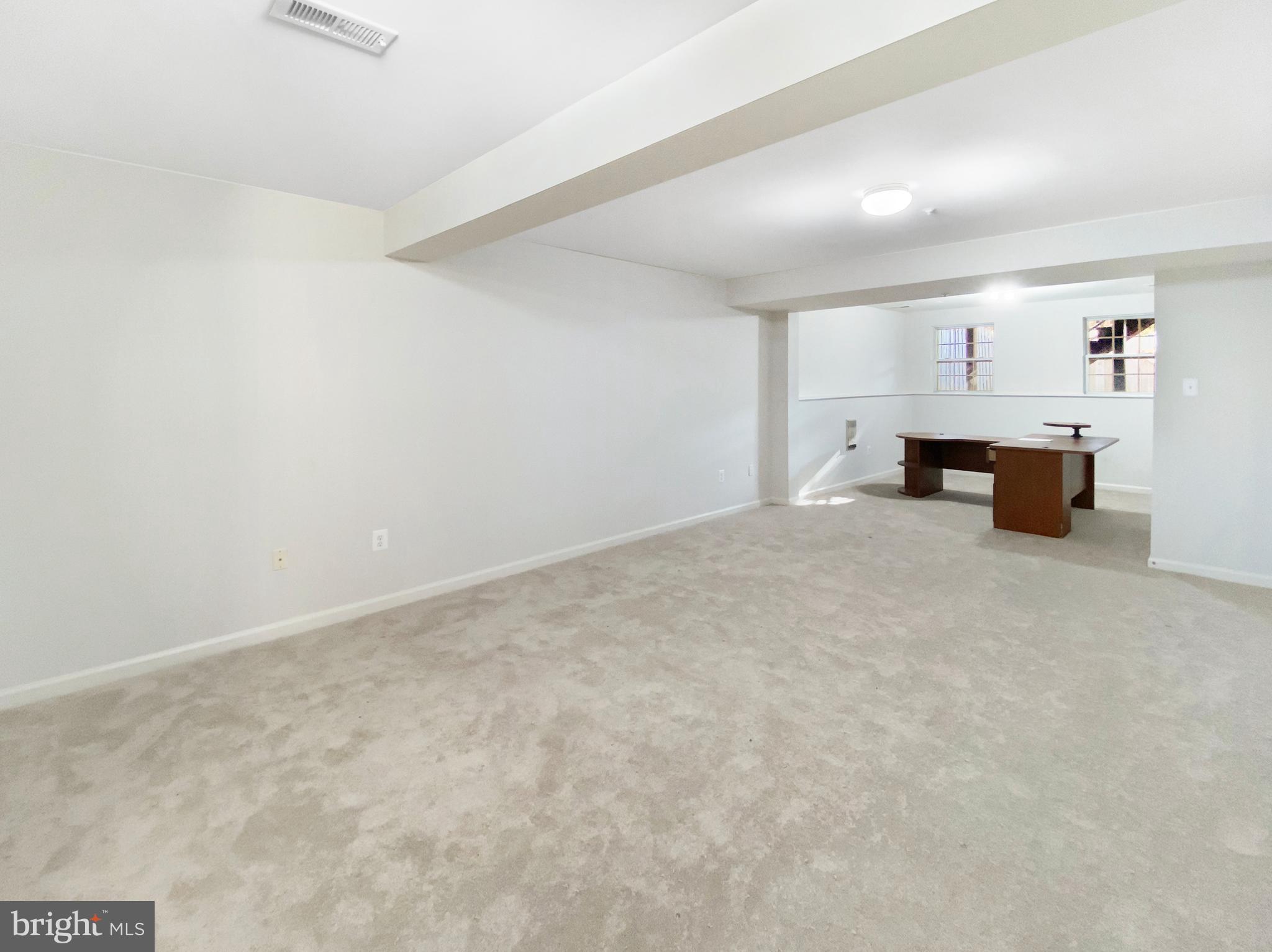 BALLENGER CREEK - Residential