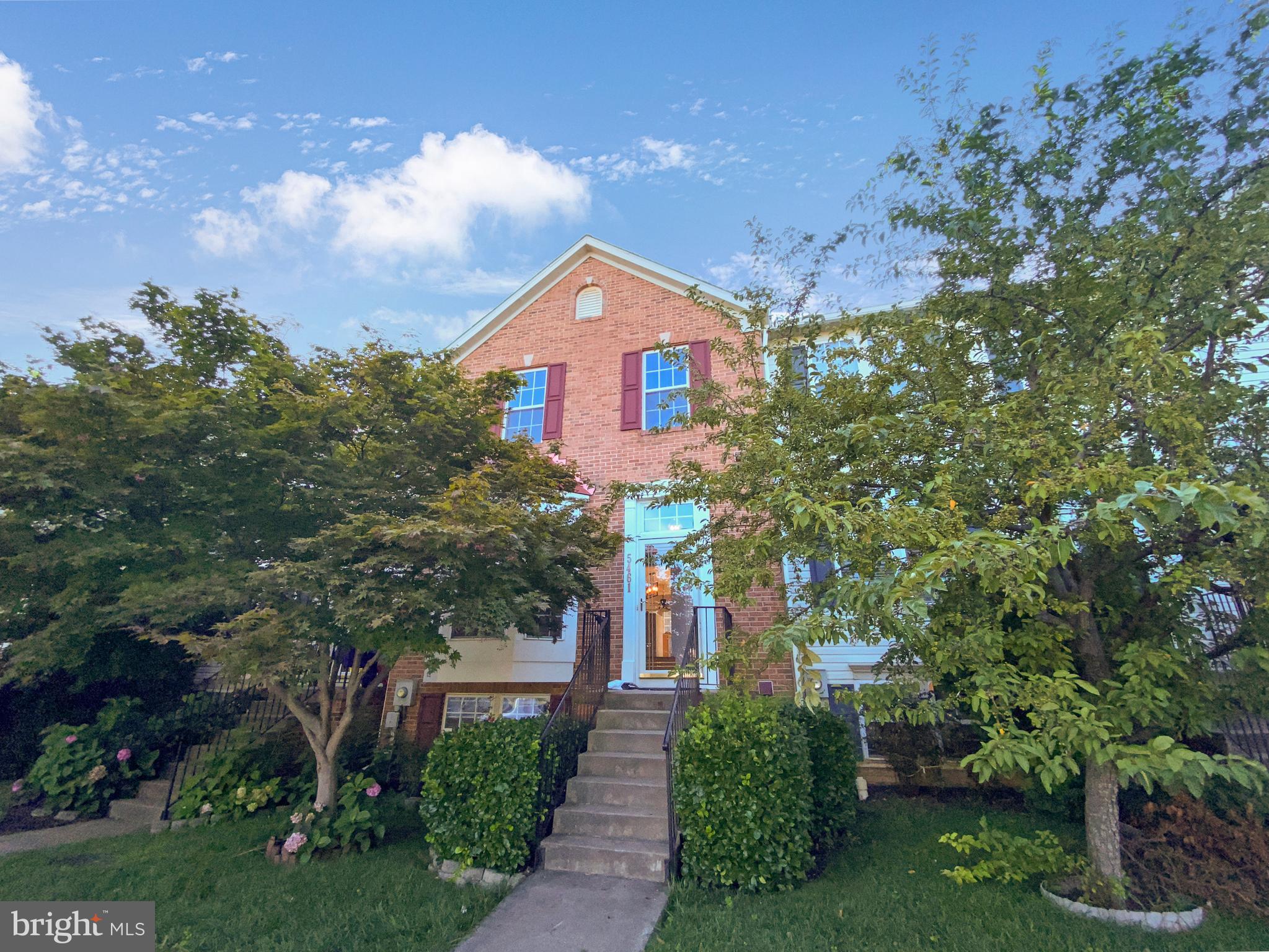 BALLENGER CREEK - Residential