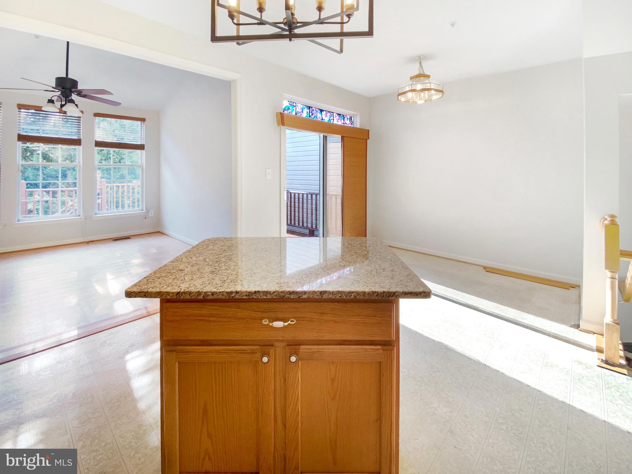 BALLENGER CREEK - Residential