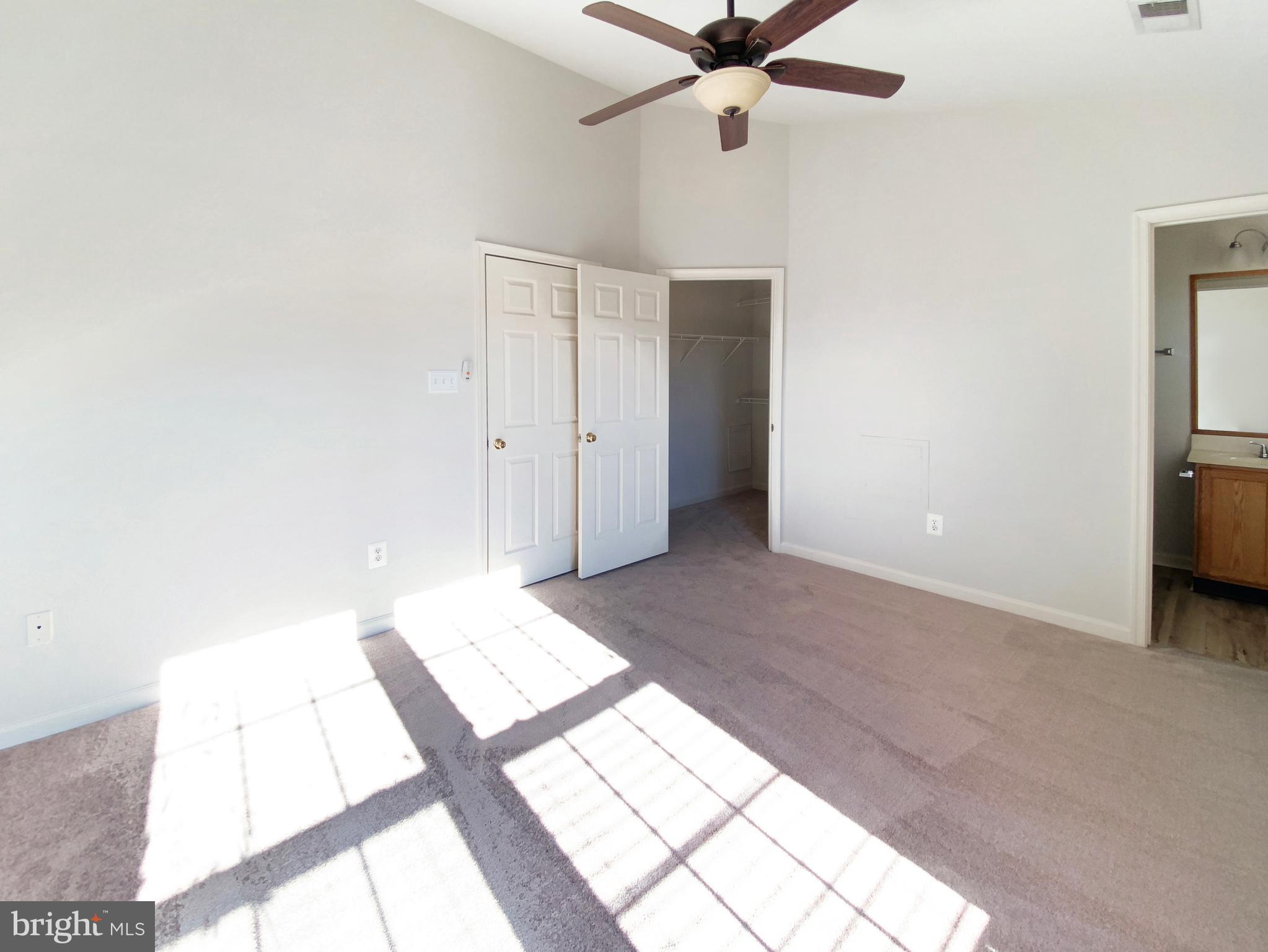 BALLENGER CREEK - Residential