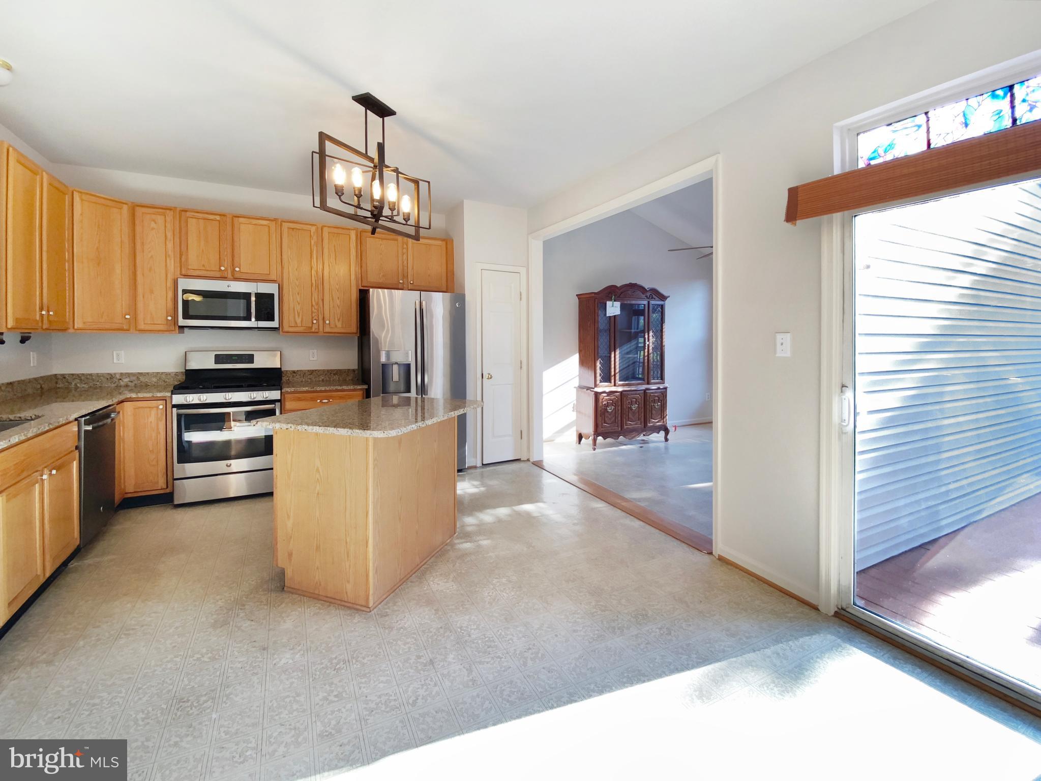 BALLENGER CREEK - Residential