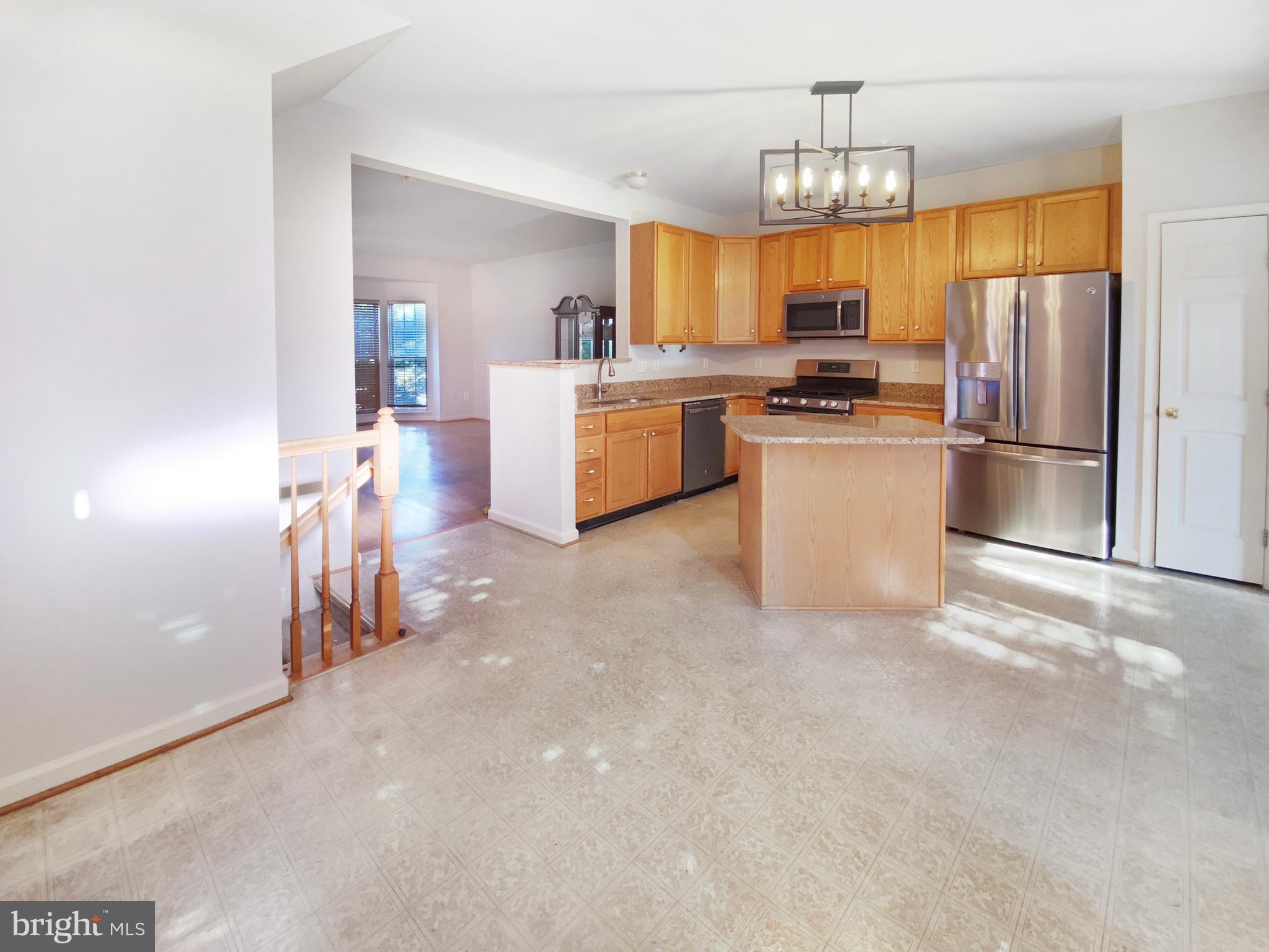 BALLENGER CREEK - Residential