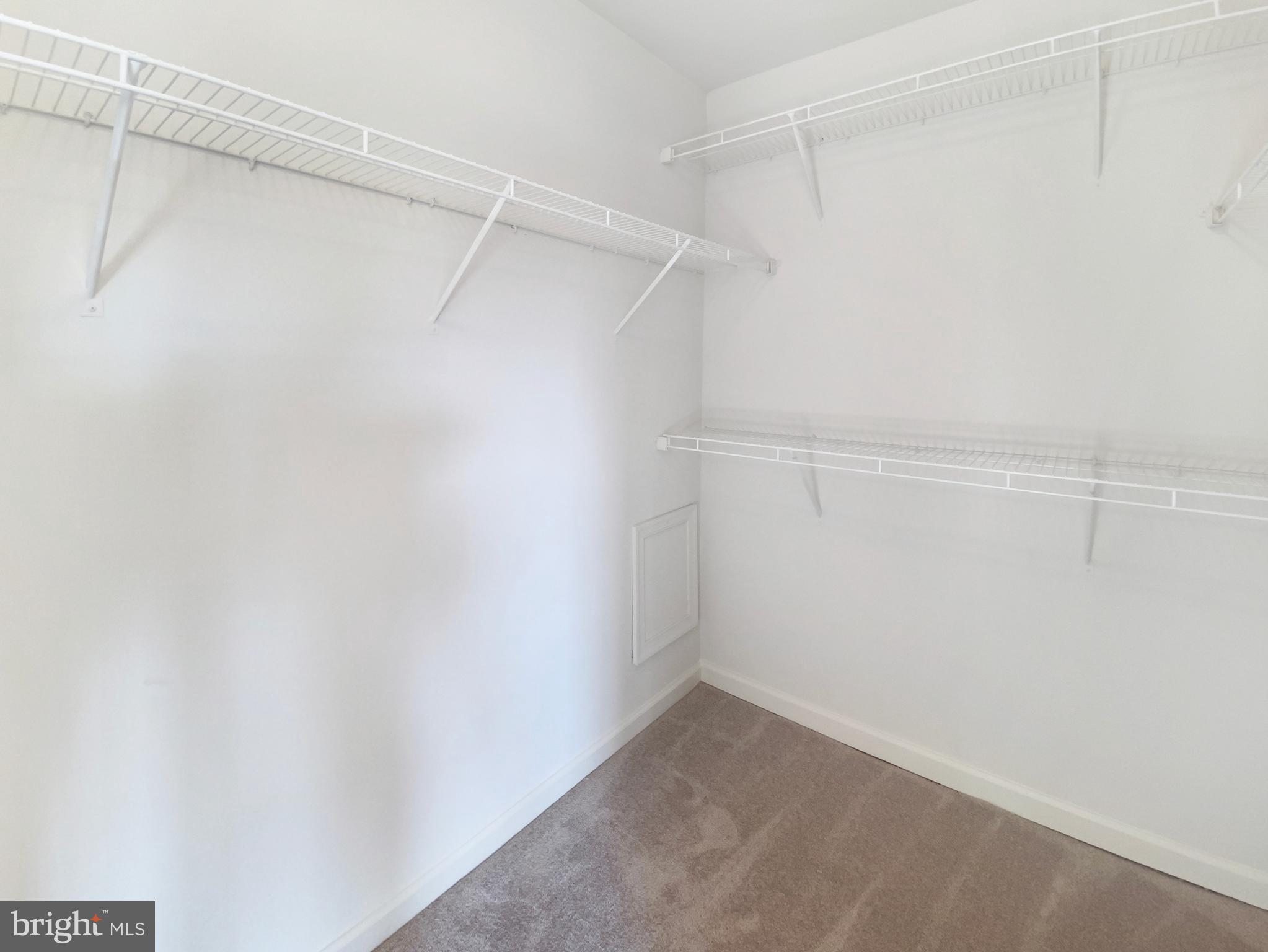 BALLENGER CREEK - Residential