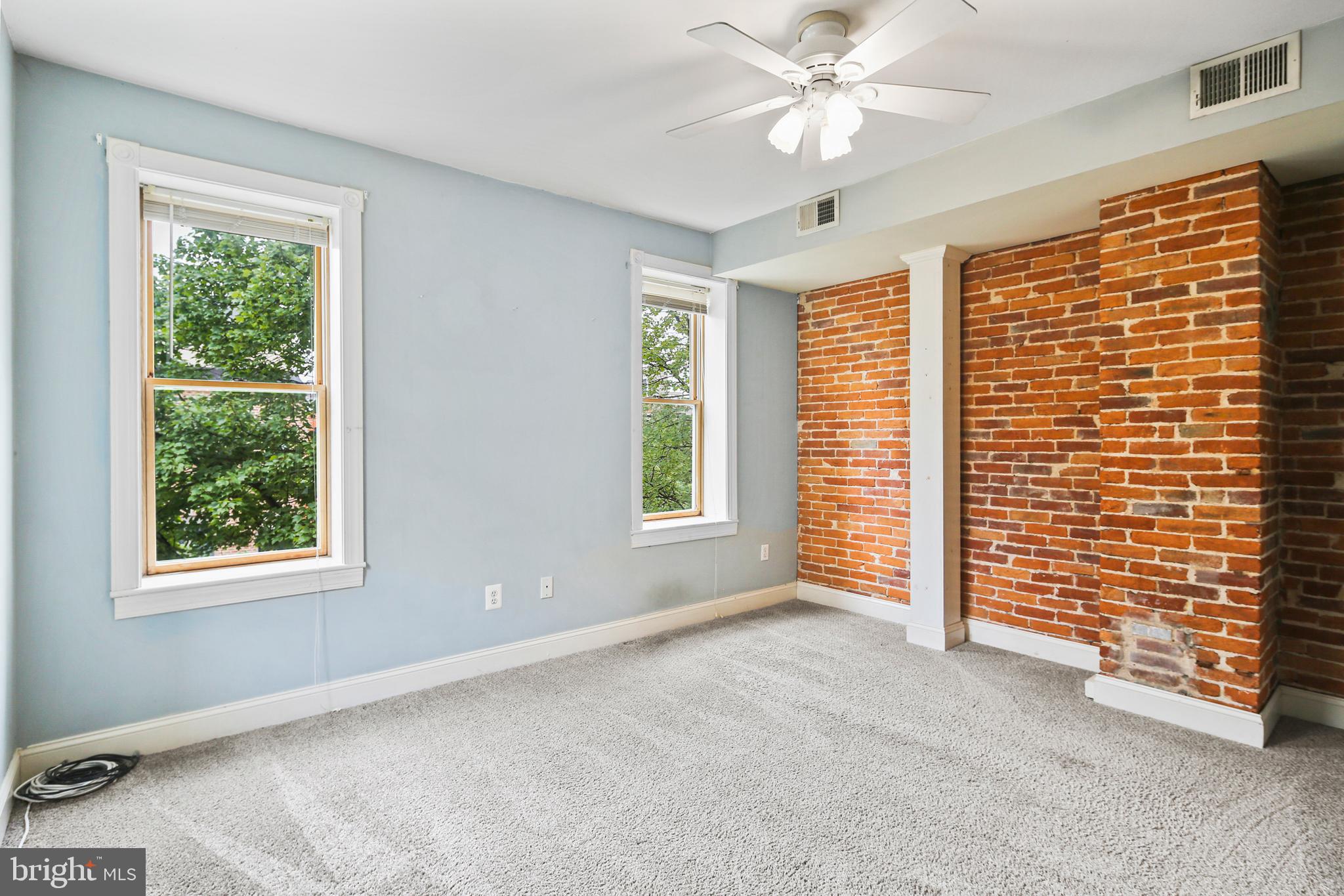 BUTCHERS HILL - Residential Lease