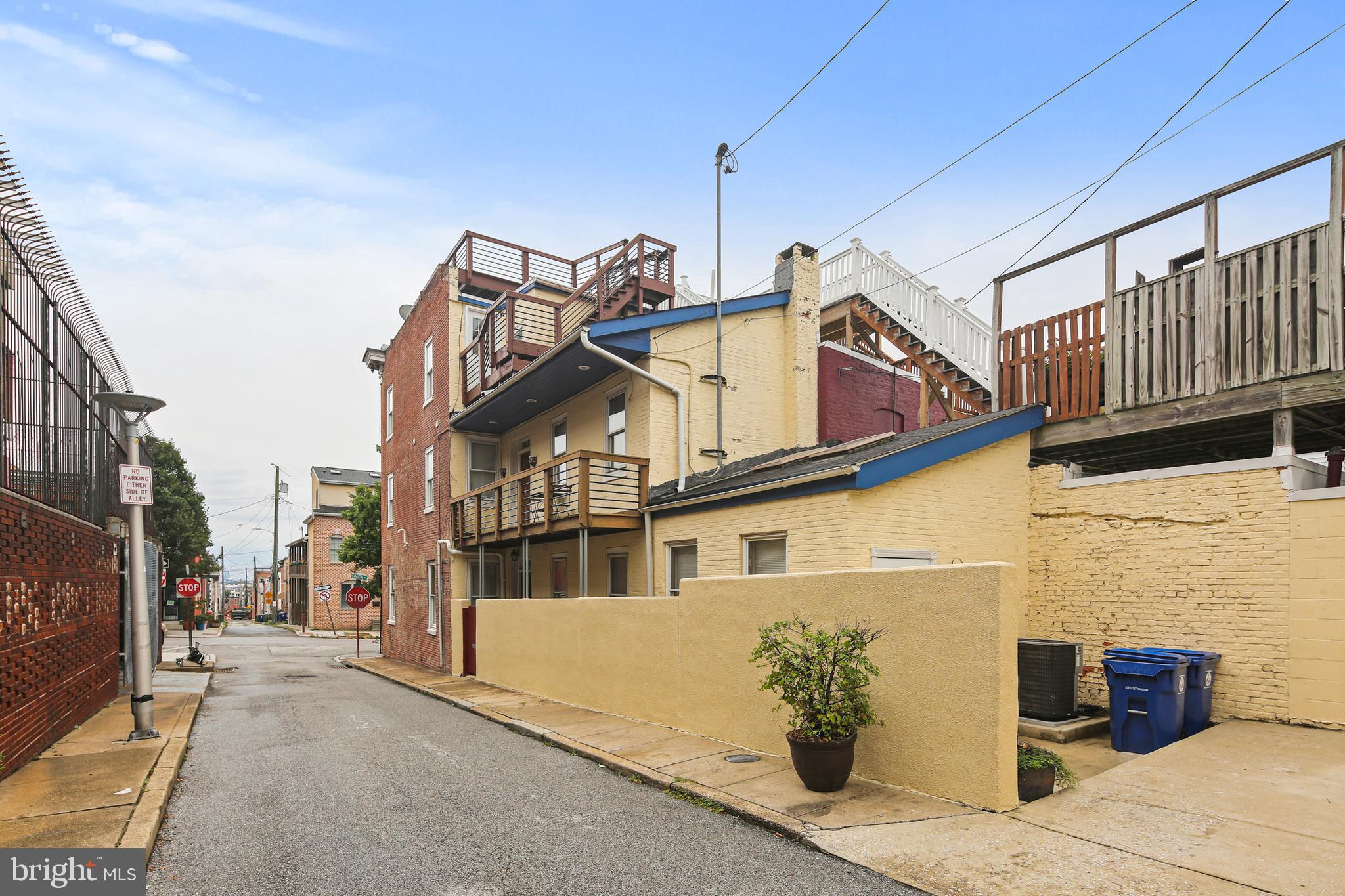 BUTCHERS HILL - Residential Lease