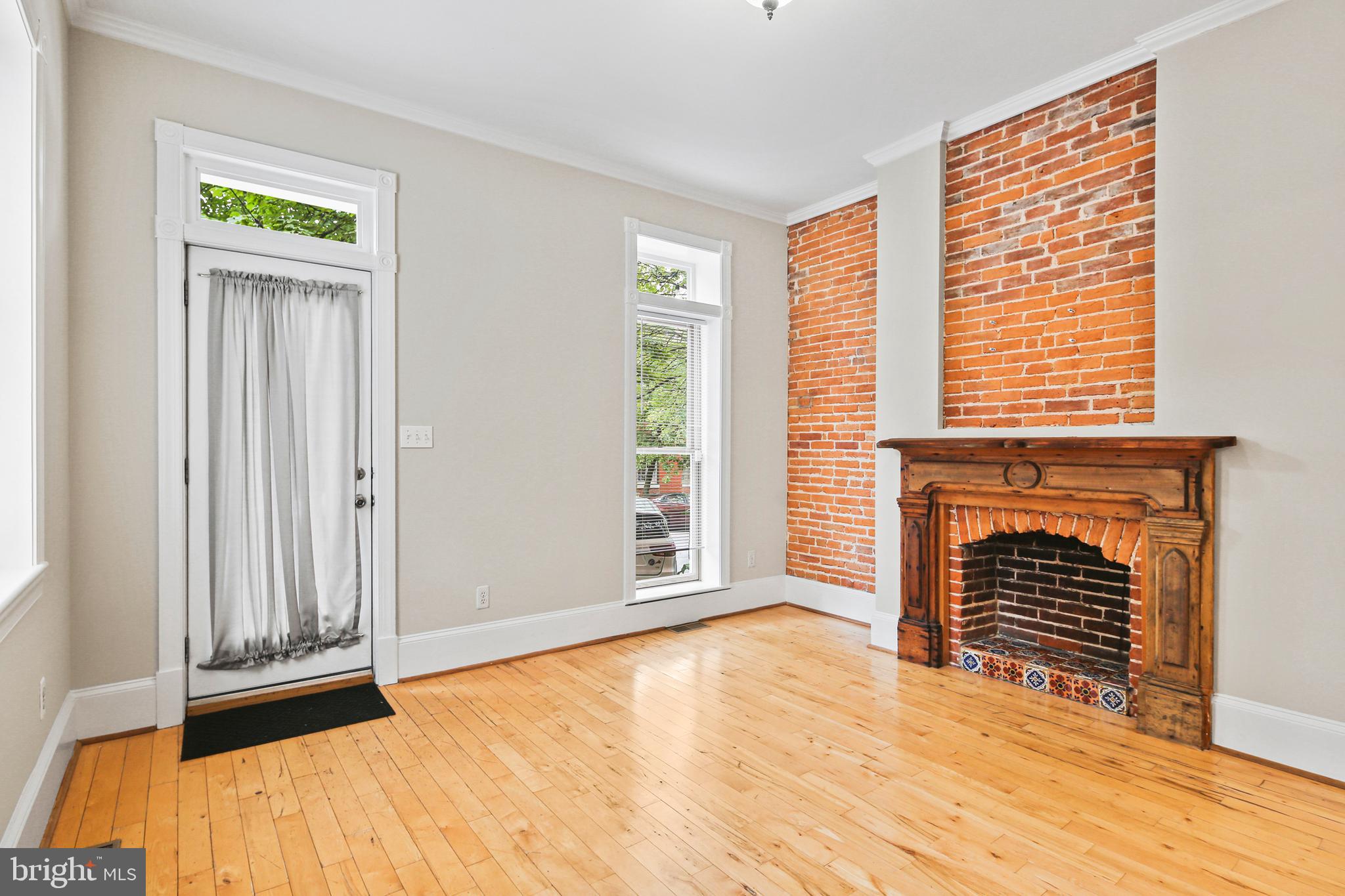 BUTCHERS HILL - Residential Lease