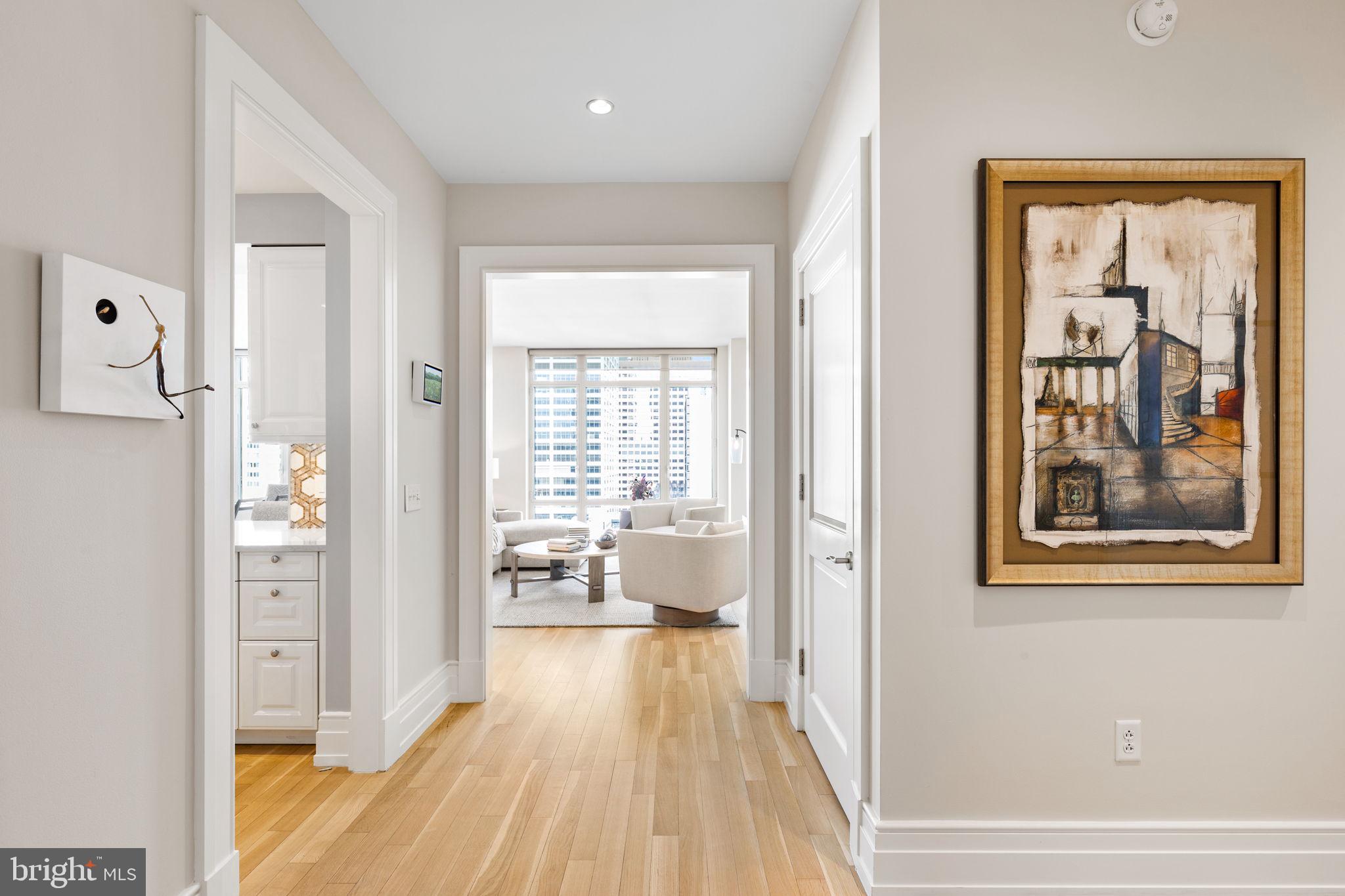 RITTENHOUSE SQUARE - Residential