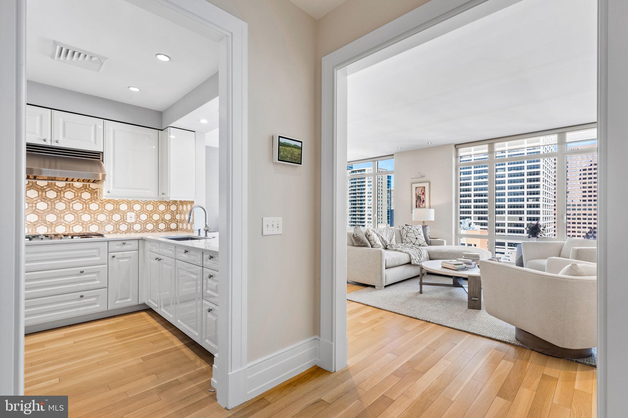 RITTENHOUSE SQUARE - Residential