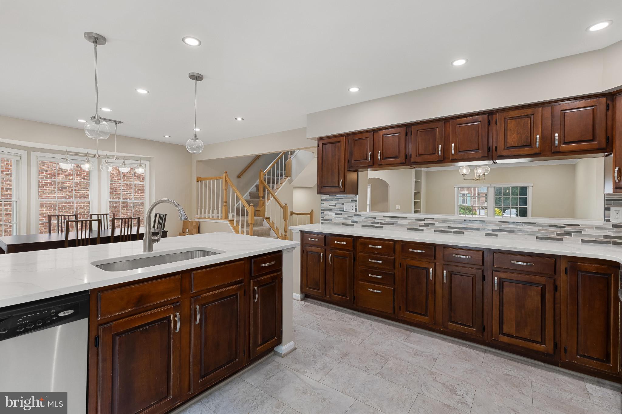 GREENSPRING EAST - Residential Lease