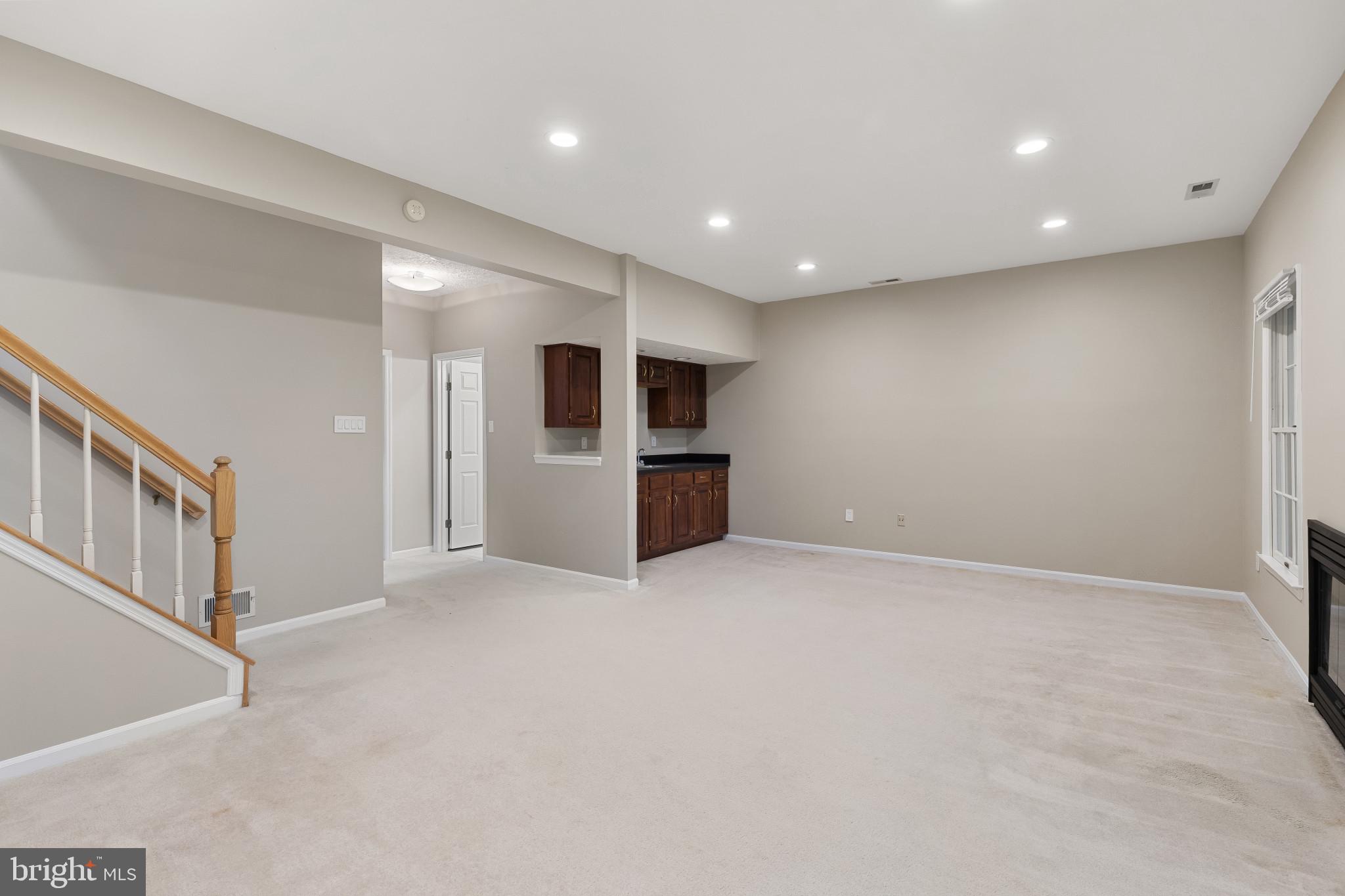 GREENSPRING EAST - Residential Lease