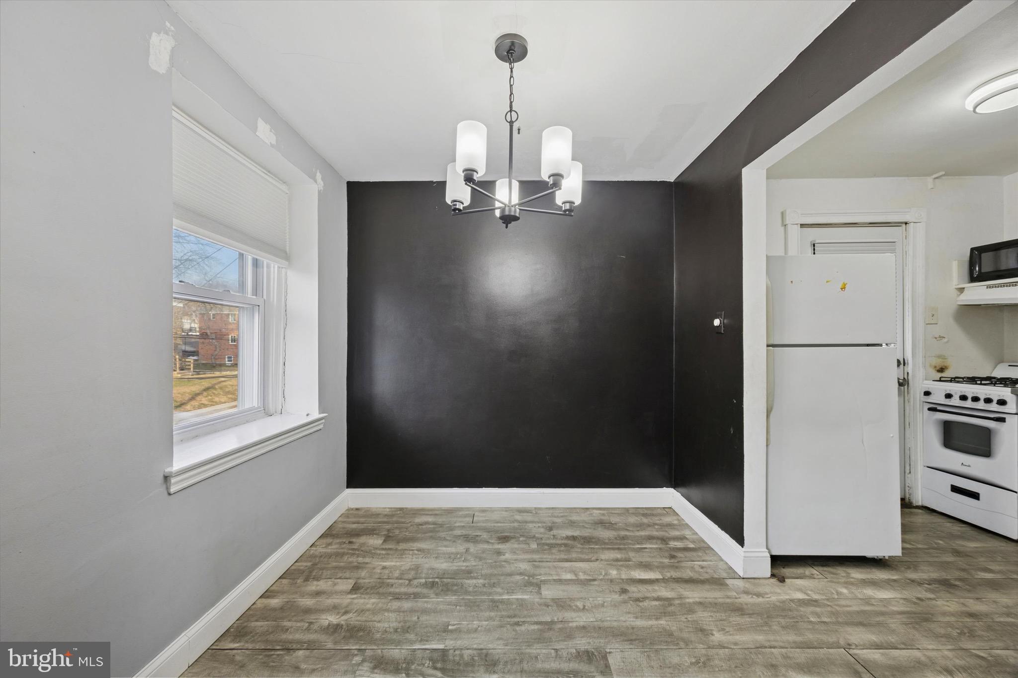 DREXEL PARK GARDEN - Residential Lease