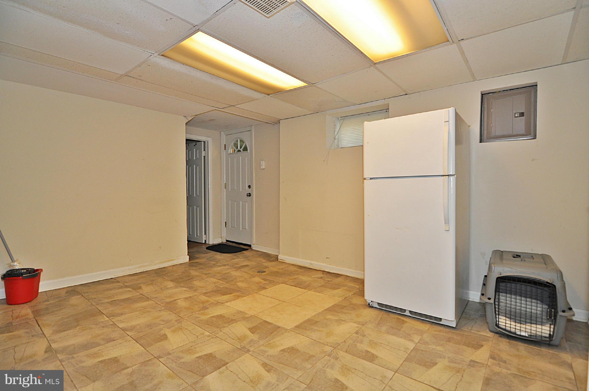 SPRINGFIELD - Residential Lease