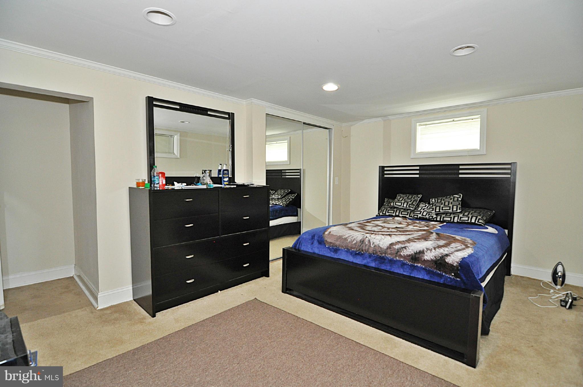 SPRINGFIELD - Residential Lease