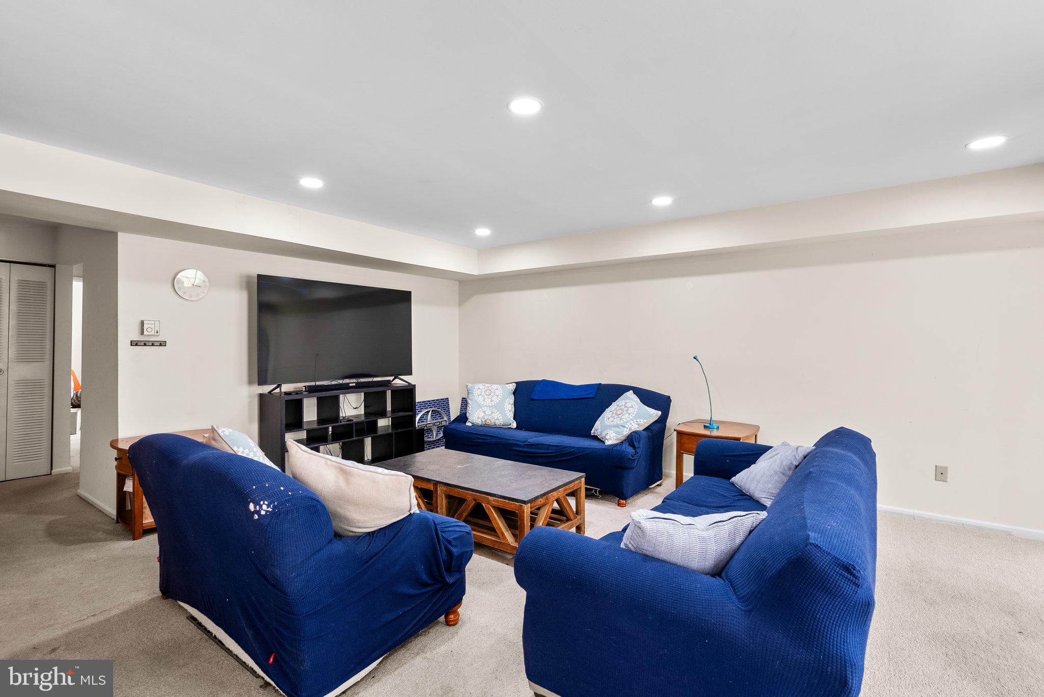 AMERICANA CENTRE - Residential