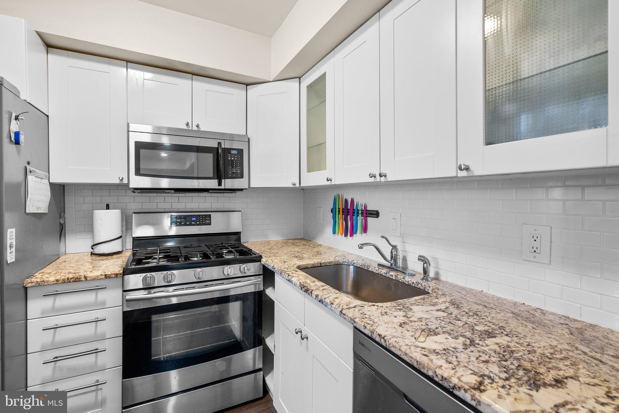 AMERICANA CENTRE - Residential