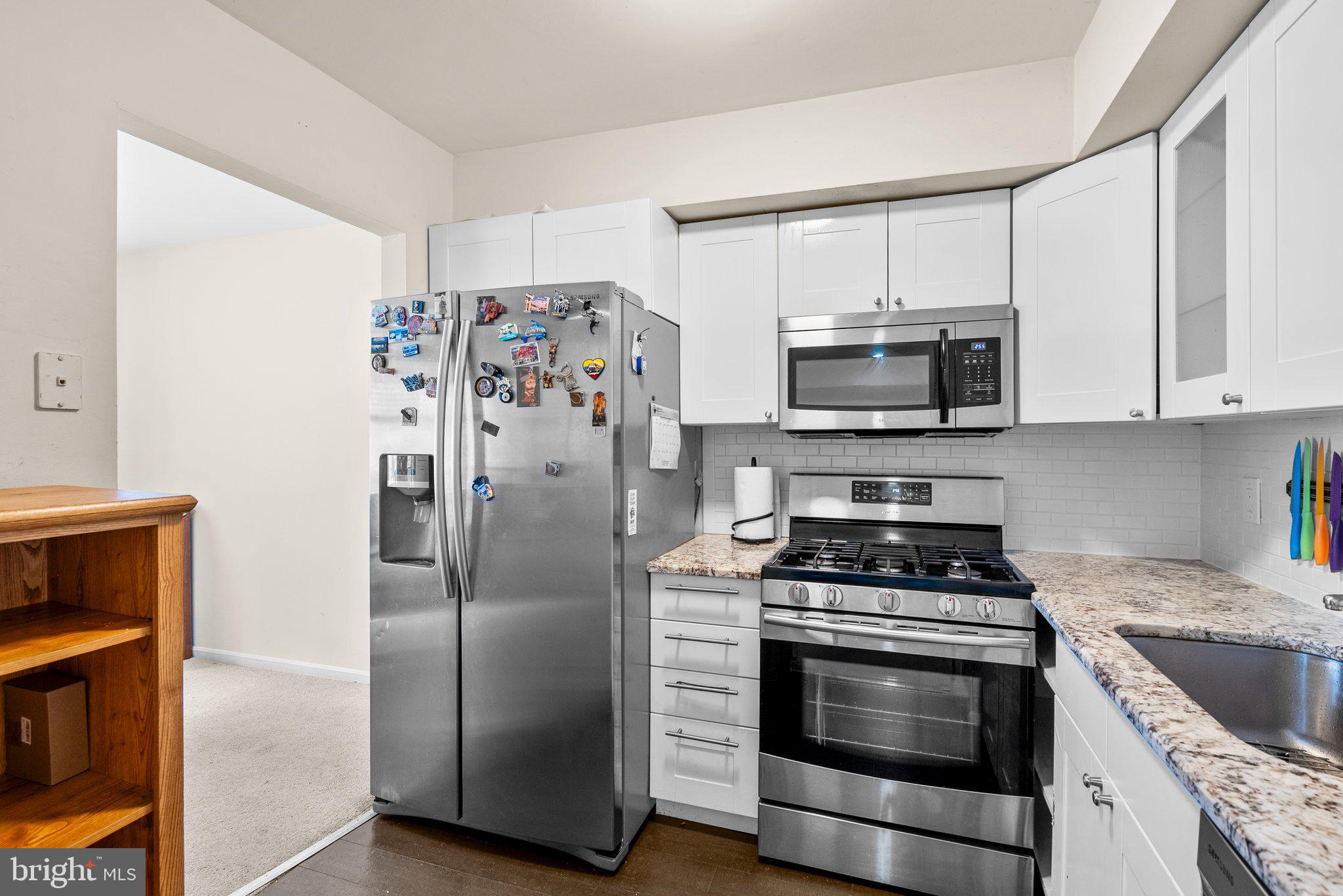 AMERICANA CENTRE - Residential