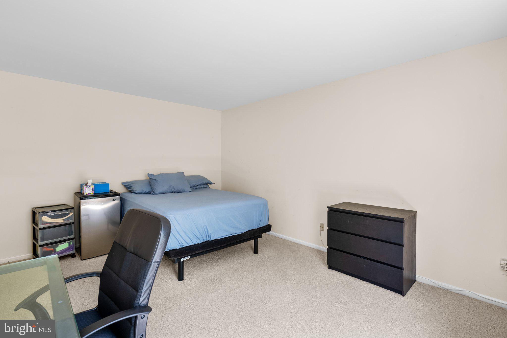 AMERICANA CENTRE - Residential