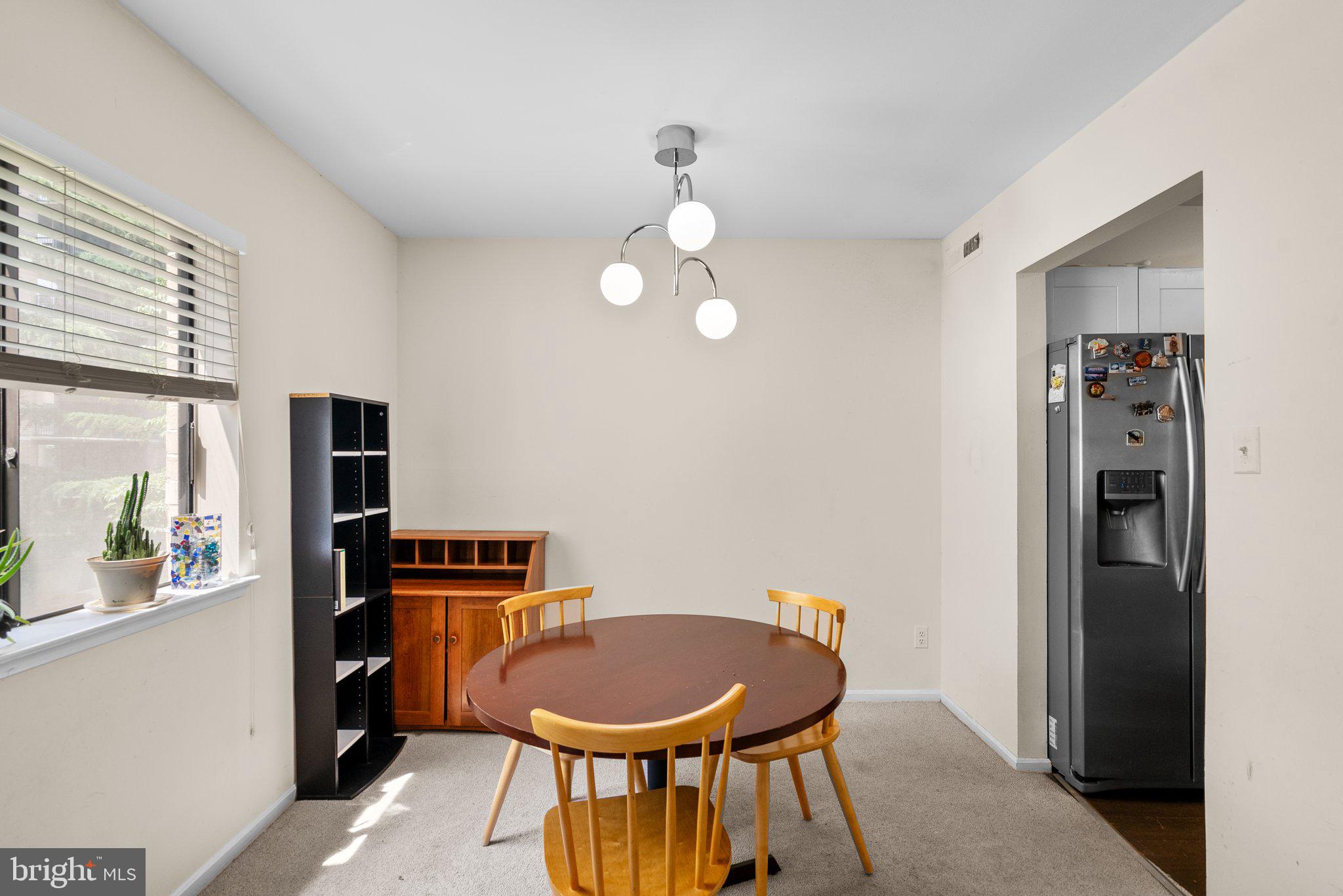 AMERICANA CENTRE - Residential