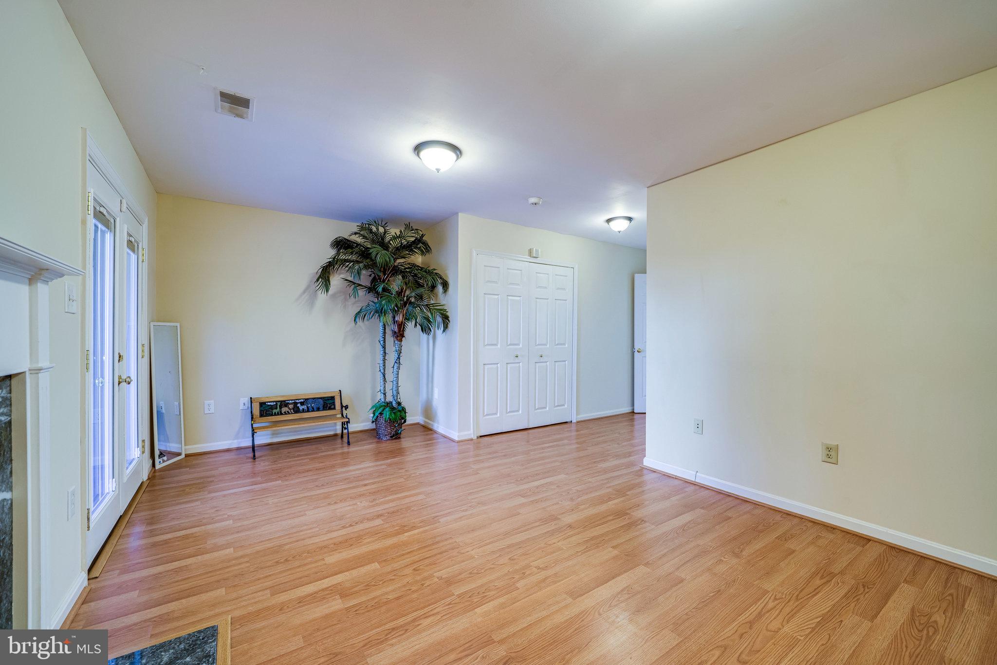 KINGSTOWNE - Residential