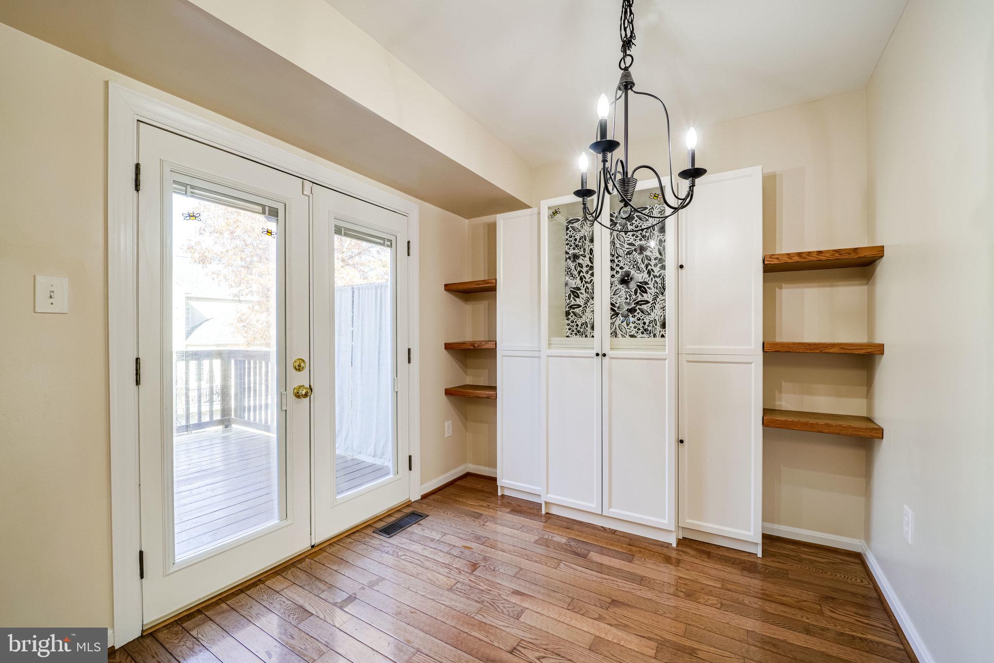 KINGSTOWNE - Residential