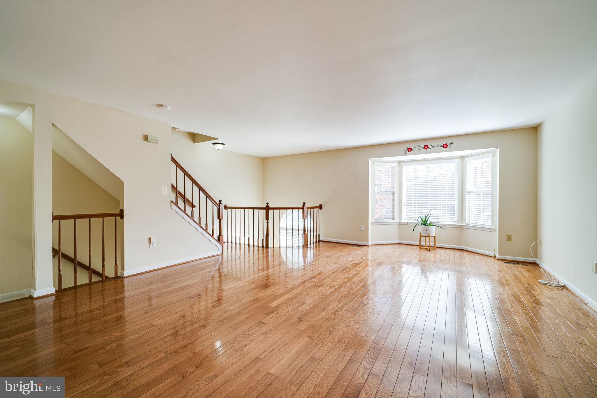 KINGSTOWNE - Residential