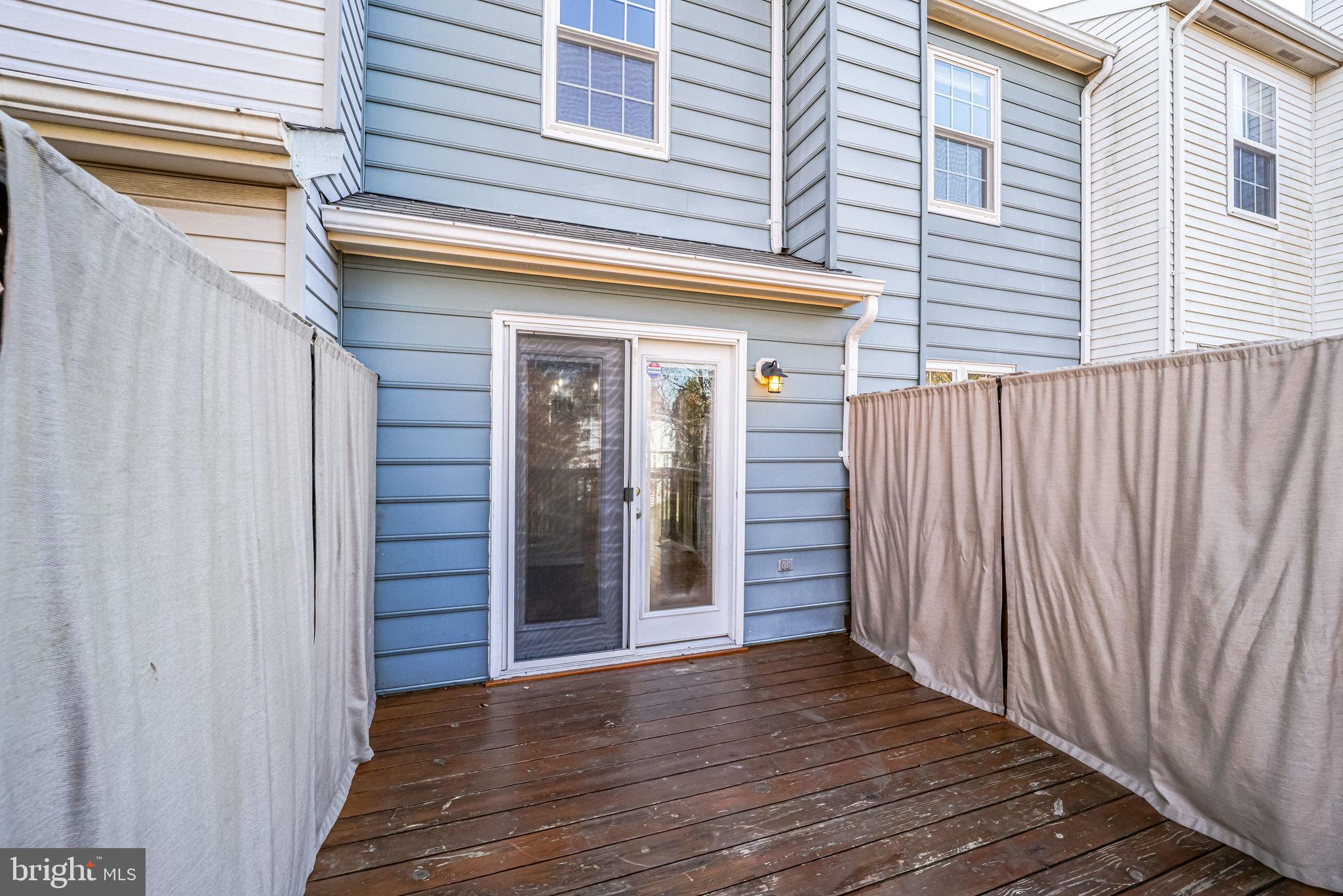 KINGSTOWNE - Residential