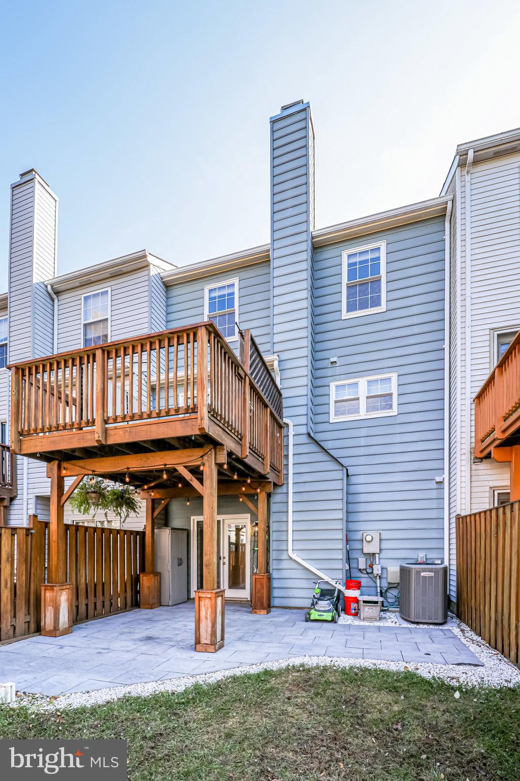 KINGSTOWNE - Residential