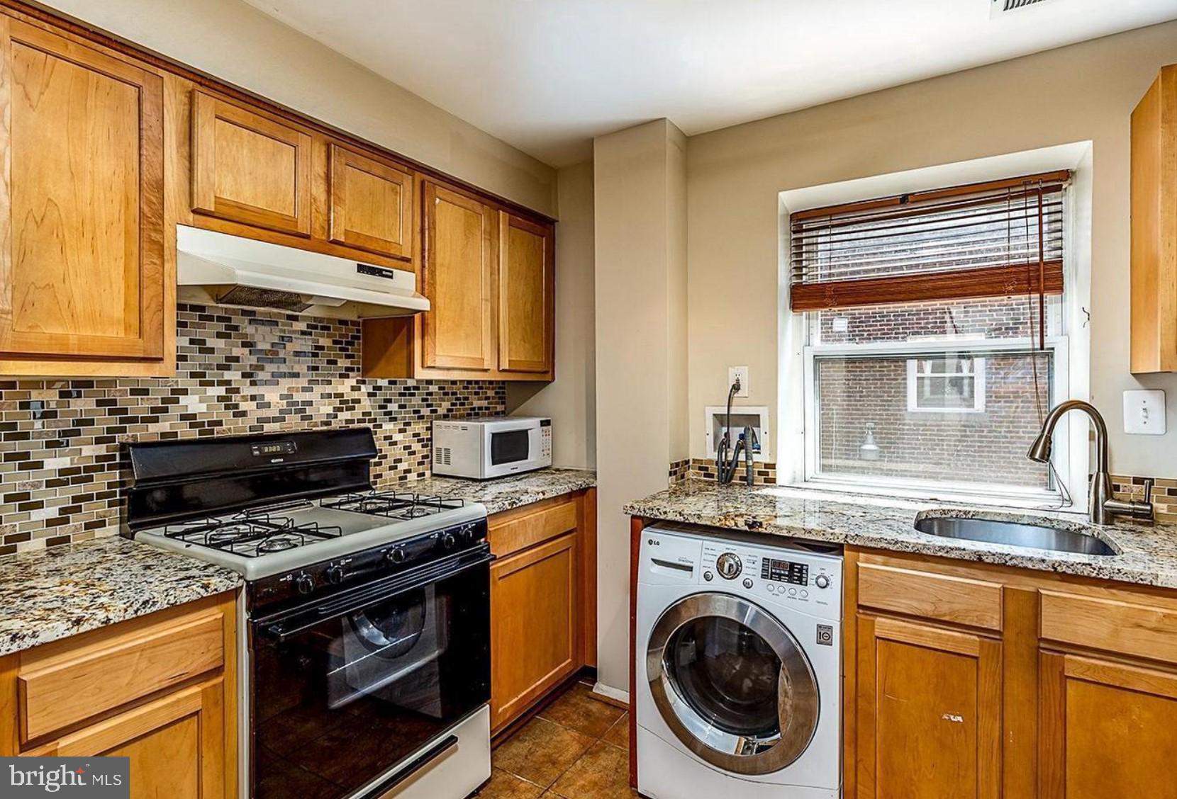 1441 SPRING ROAD NW 204