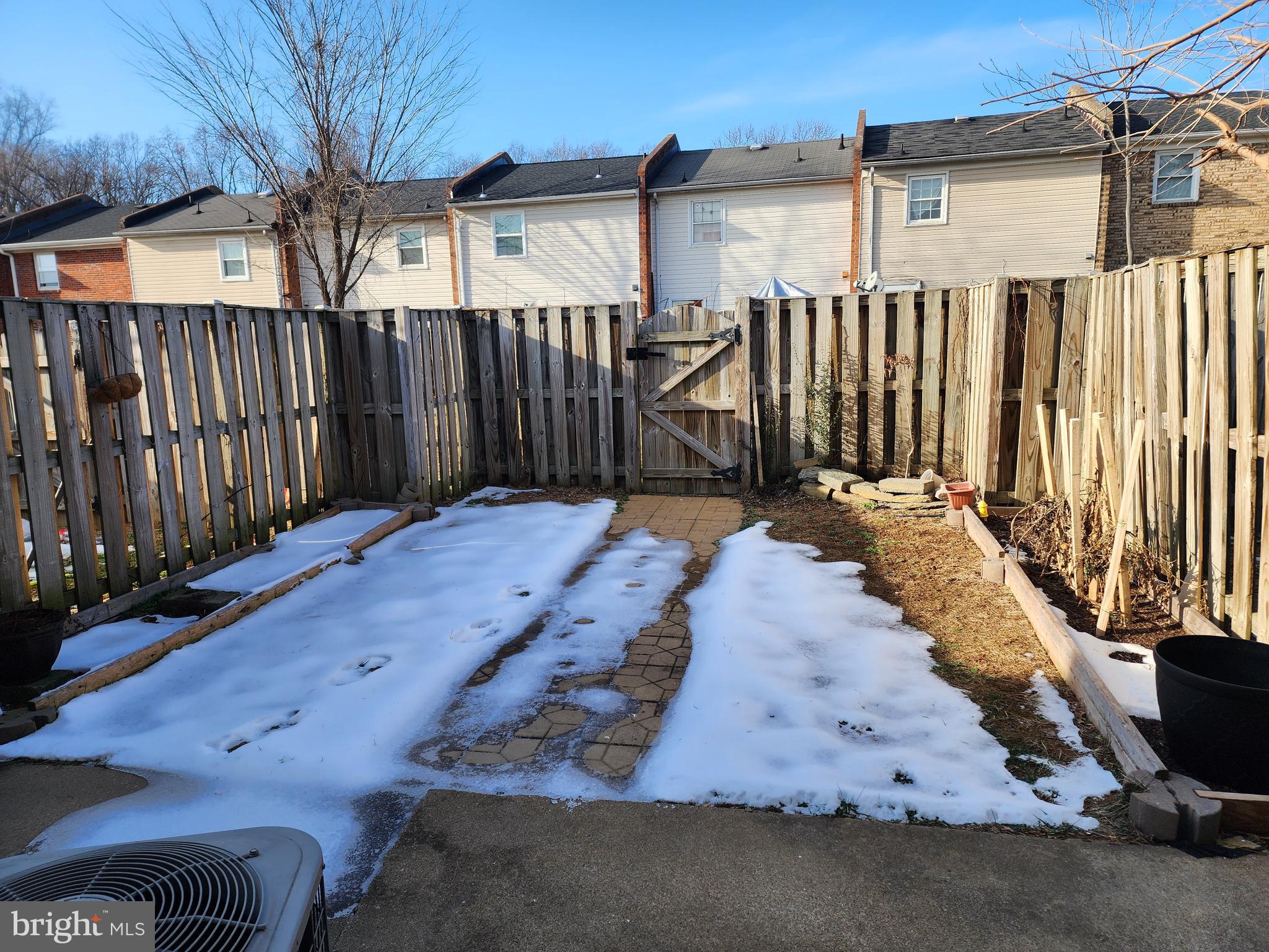 BRAGG HILL TOWNHOUSES - Residential