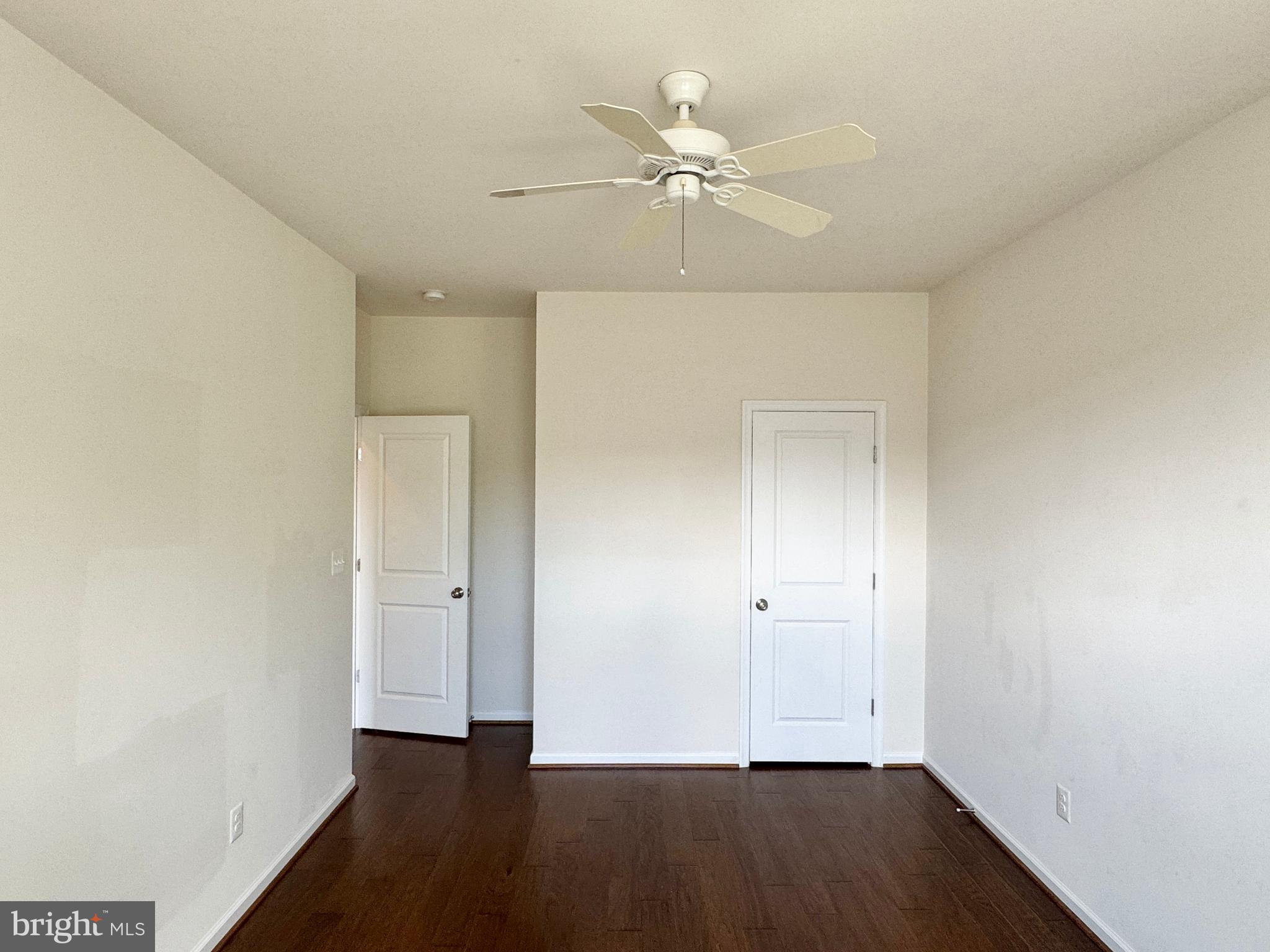 EMBREY MILL - Residential Lease