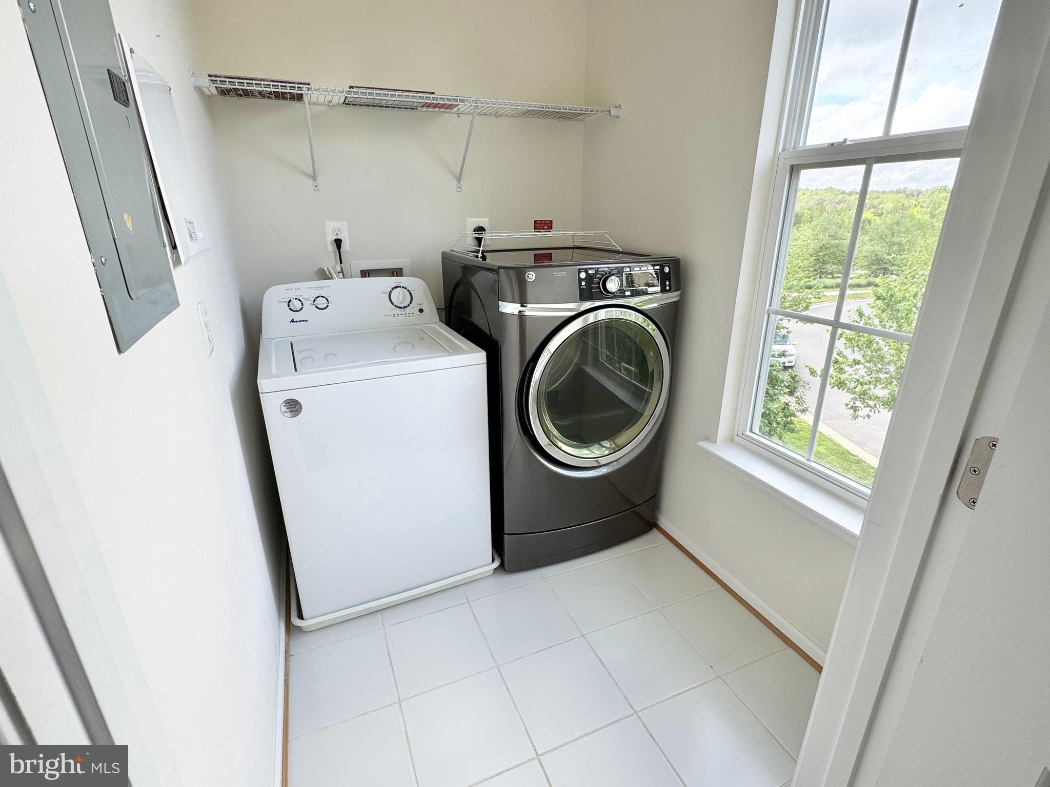 EMBREY MILL - Residential Lease