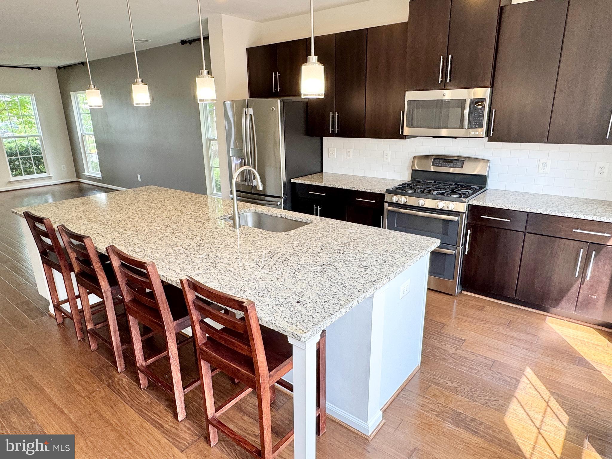 EMBREY MILL - Residential Lease