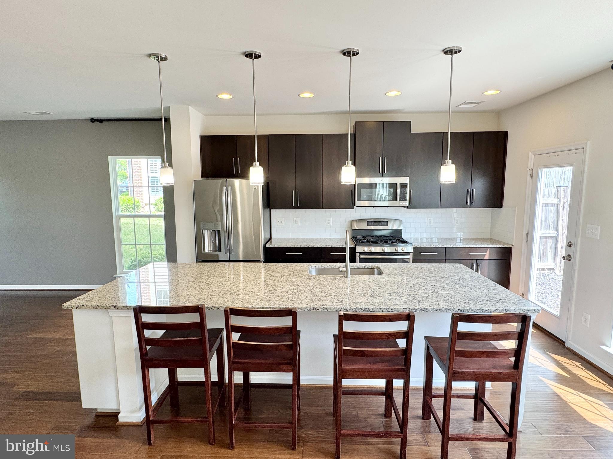 EMBREY MILL - Residential Lease