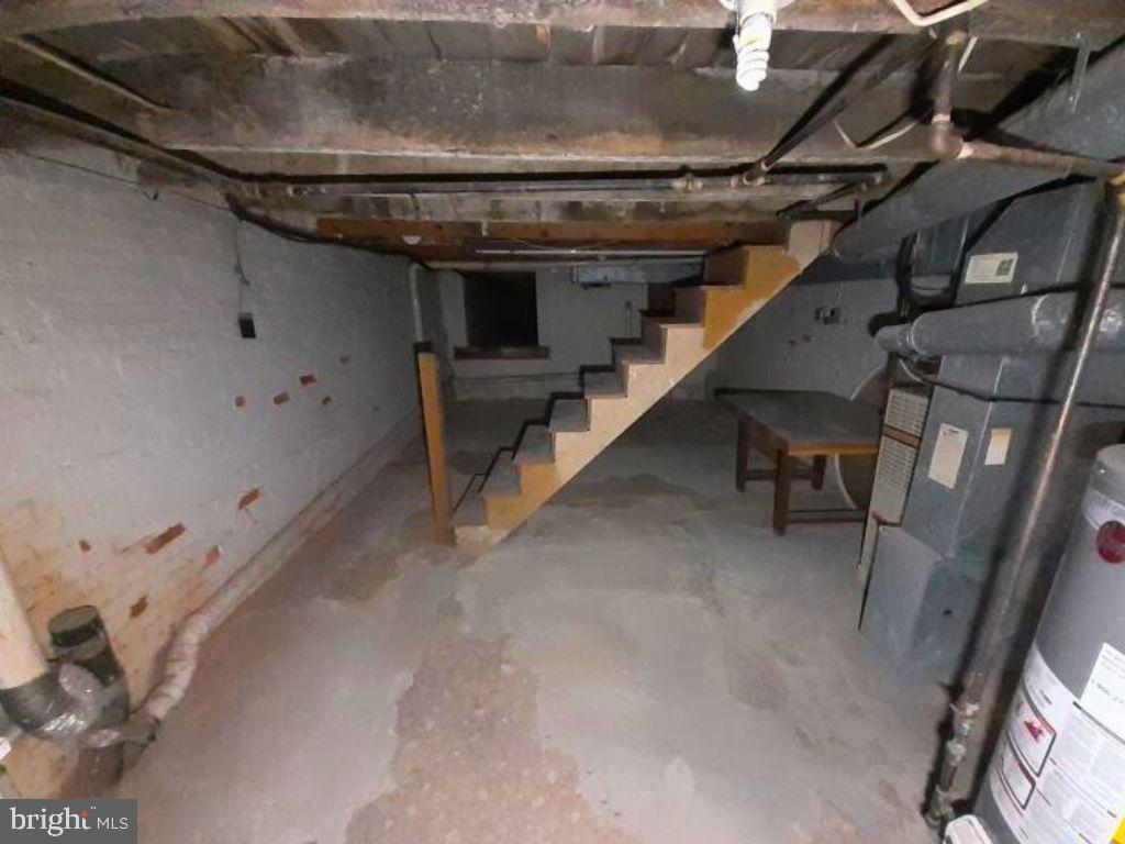 SANDTOWN-WINCHESTER - Residential