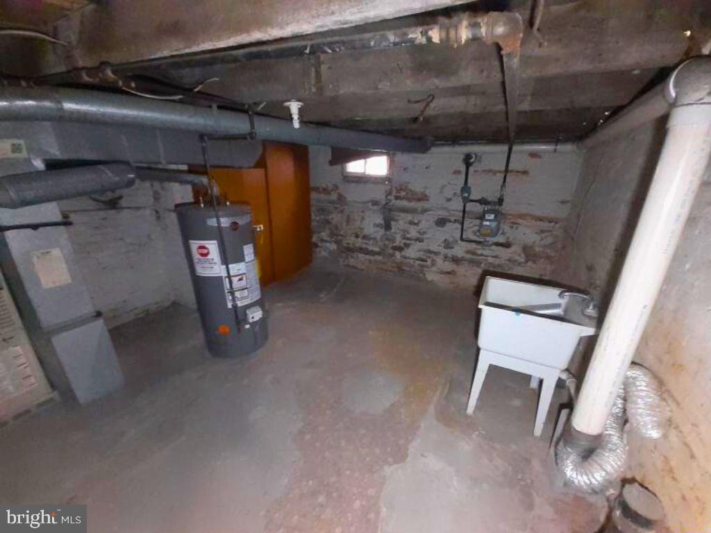 SANDTOWN-WINCHESTER - Residential